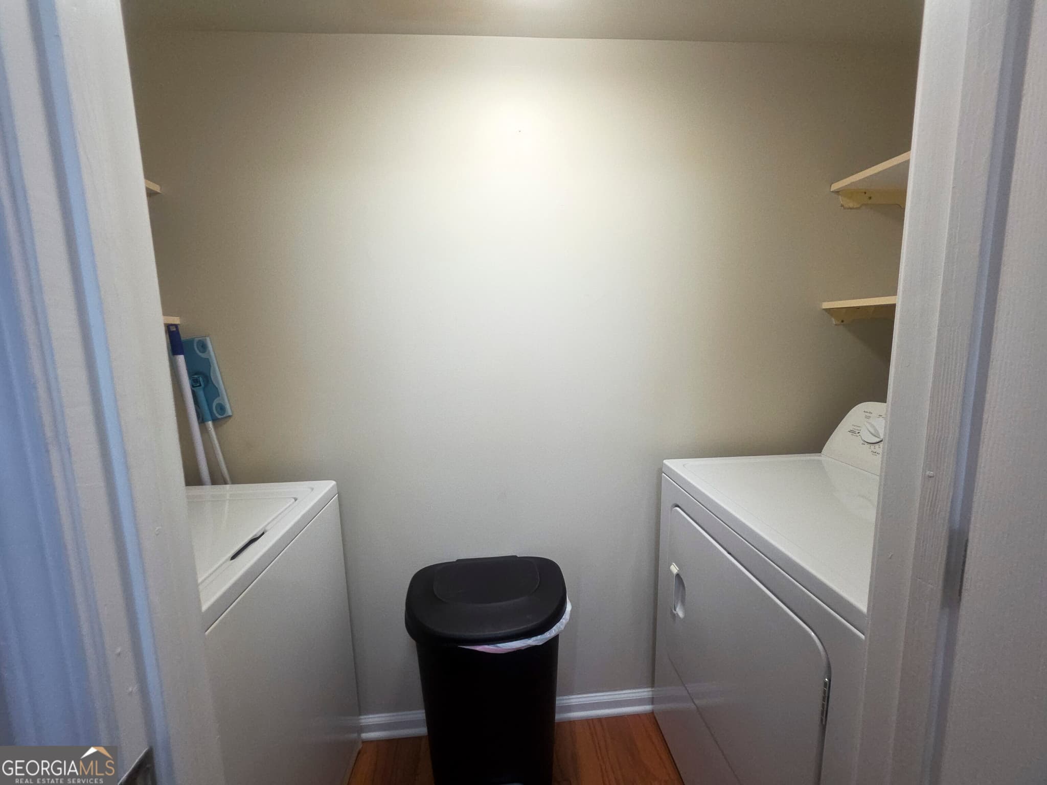 2 bedroom, 1 bathroom, 958 sq ft condominium for rent at 795 Hammond Drive 701, Sandy Springs, GA 30328 for $1,700 a month — photo 4