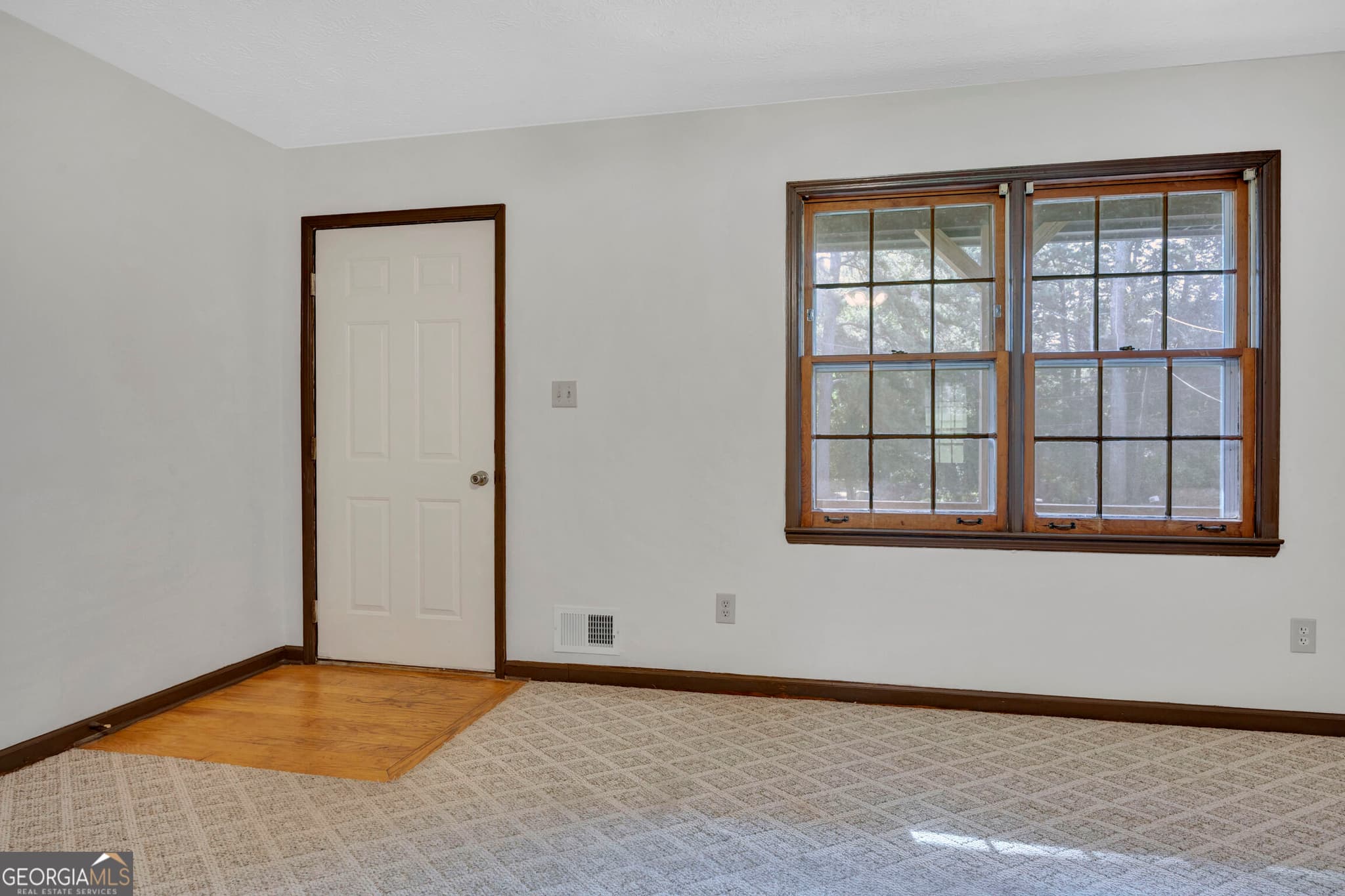3 bedroom, 2 bathroom, 1,372 sq ft single family residence for sale at 65 Pinehurst Drive, Stockbridge, GA 30281 — photo 3