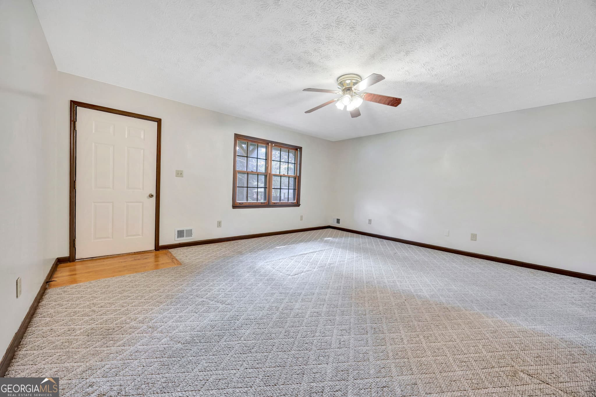 3 bedroom, 2 bathroom, 1,372 sq ft single family residence for sale at 65 Pinehurst Drive, Stockbridge, GA 30281 — photo 5