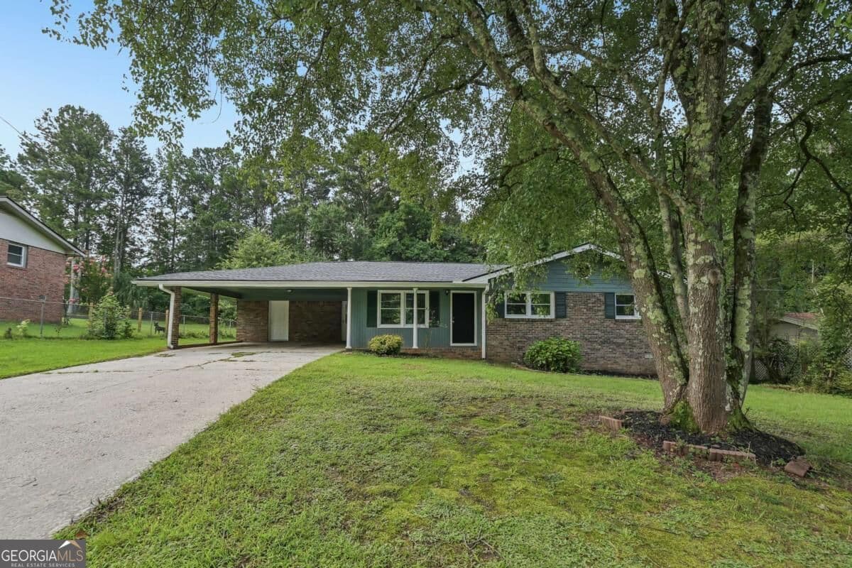 3 bedroom, 1.5 bathroom, 1,183 sq ft single family residence for sale at 103 Marty Lane, Dallas, GA 30132