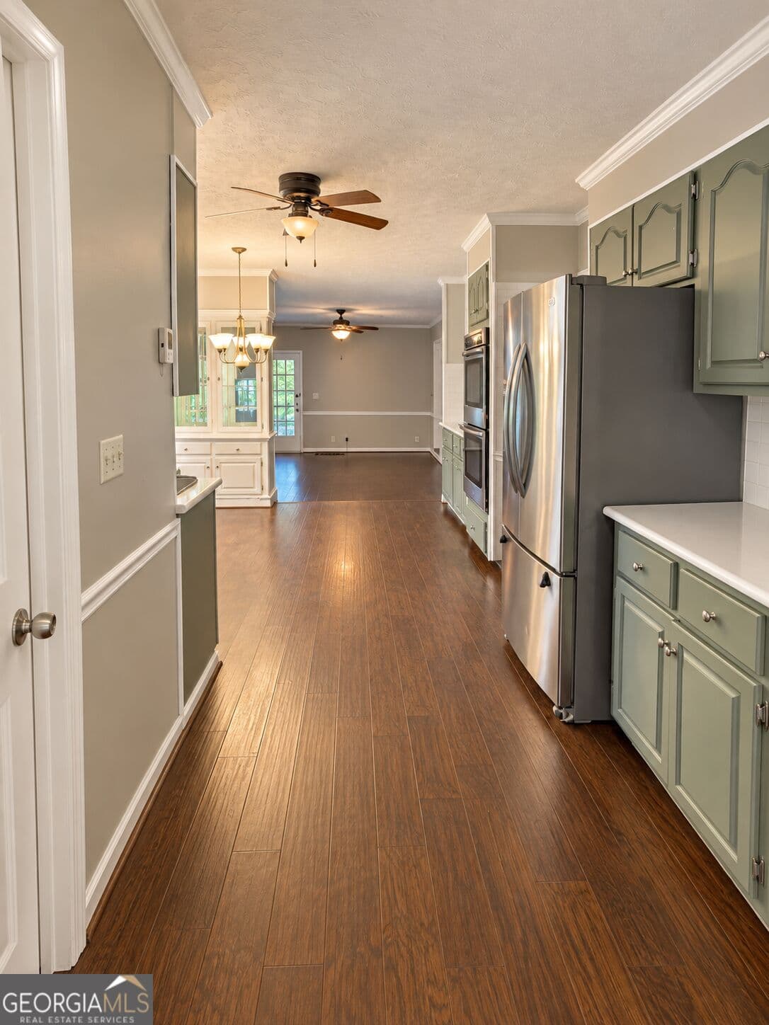 3 bedroom, 2 bathroom, 1,955 sq ft single family residence under contract at 404 Ponderosa Drive, Thomaston, GA 30286 — photo 5