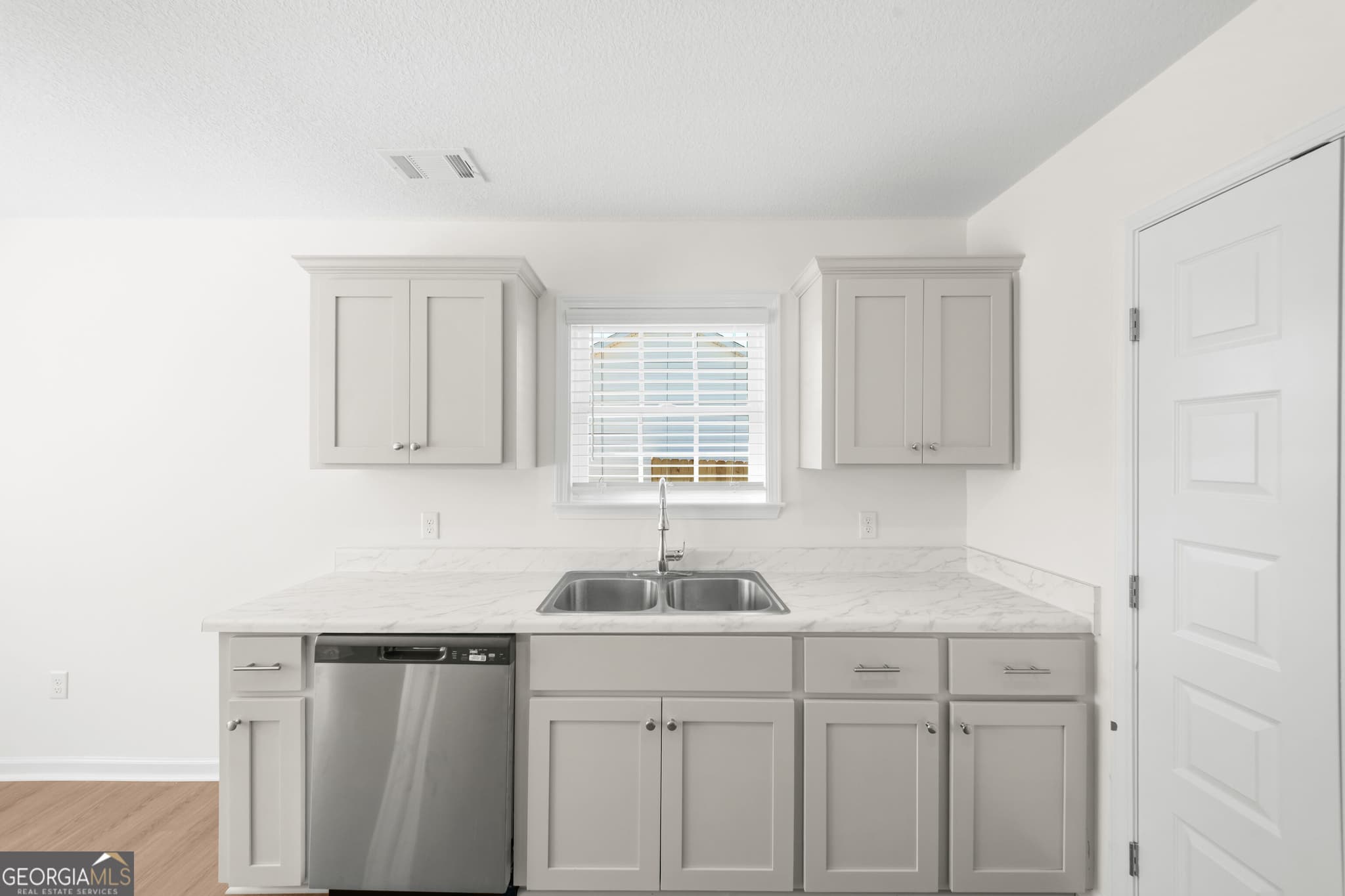 multi family for sale at 508 Nickies Way, Statesboro, GA 30458 — photo 4
