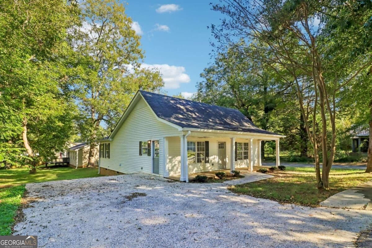 3 bedroom, 2 bathroom, 1,452 sq ft single family residence for sale at 7 Mosley Lane, Buchanan, GA 30113 — photo 10