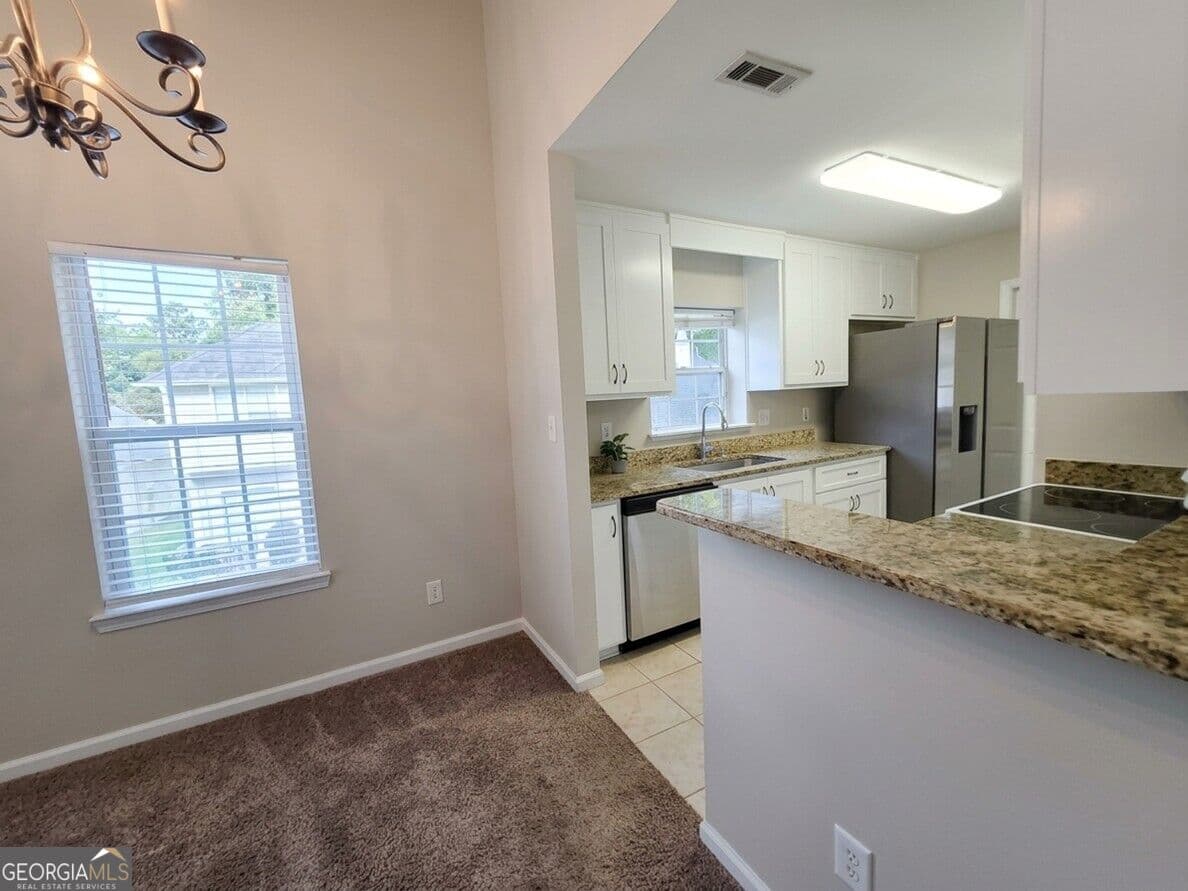 3 bedroom, 2 bathroom, 1,434 sq ft single family residence for rent at 613 N Fairfield Drive, Peachtree City, GA 30269 for $2,200 a month — photo 7