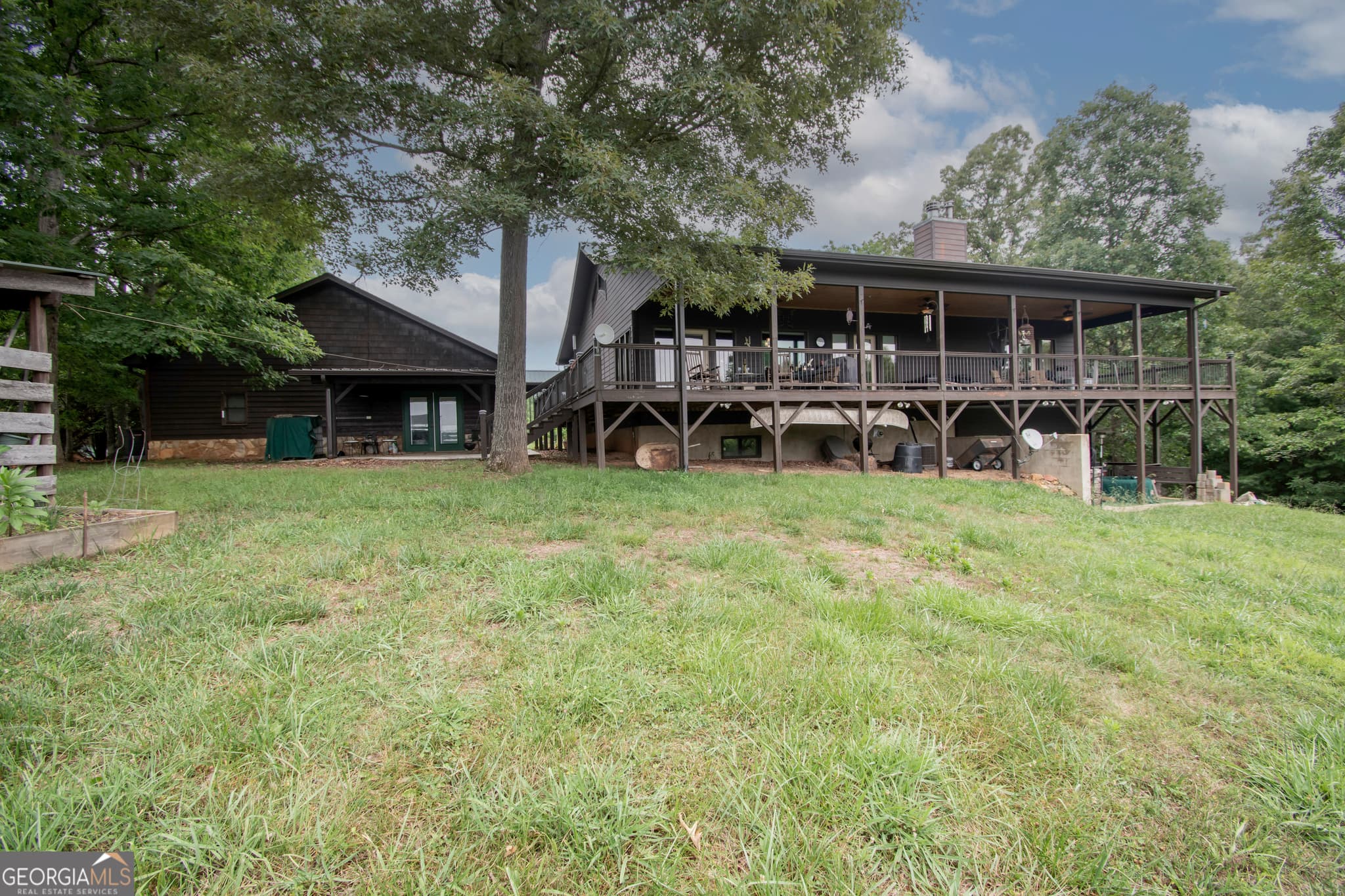 2 bedroom, 2.5 bathroom single family residence sold at 83 Red Silo Ridge, Murphy, NC 28906