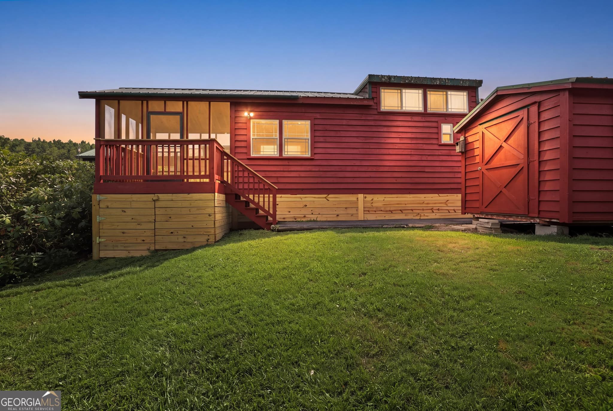1 bedroom, 1 bathroom, 560 sq ft cabin,single family residence for sale at 446 River Vista Drive, Dillard, GA 30537 — photo 2
