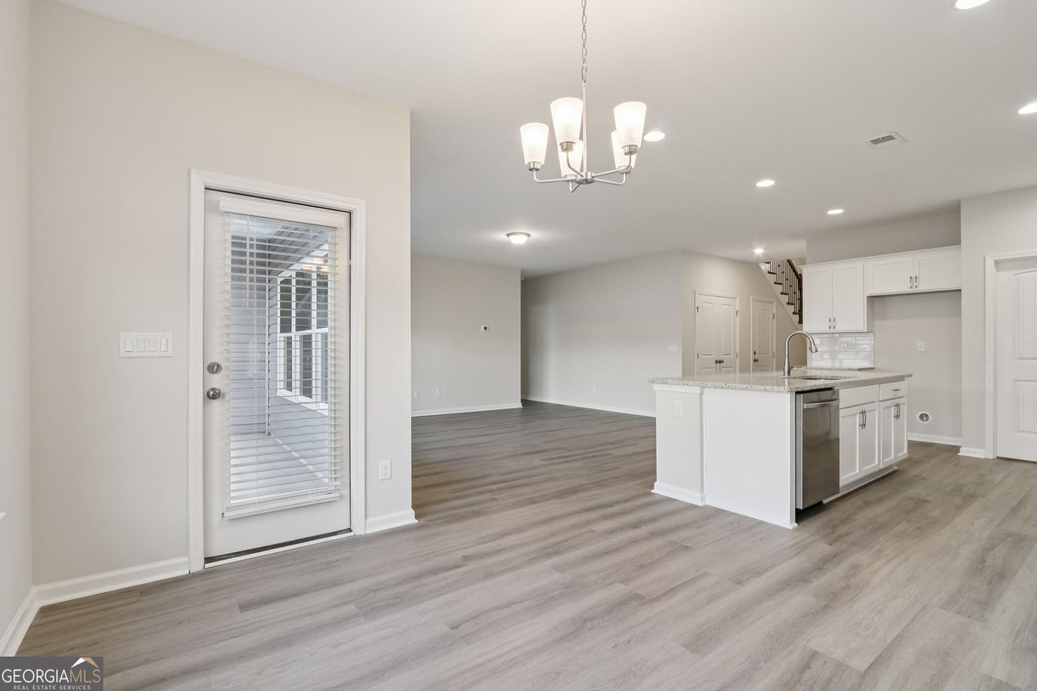 4 bedroom, 3 bathroom, 2,029 sq ft single family residence for sale at 403 Anzio Drive, Statesboro, GA 30461 — photo 6