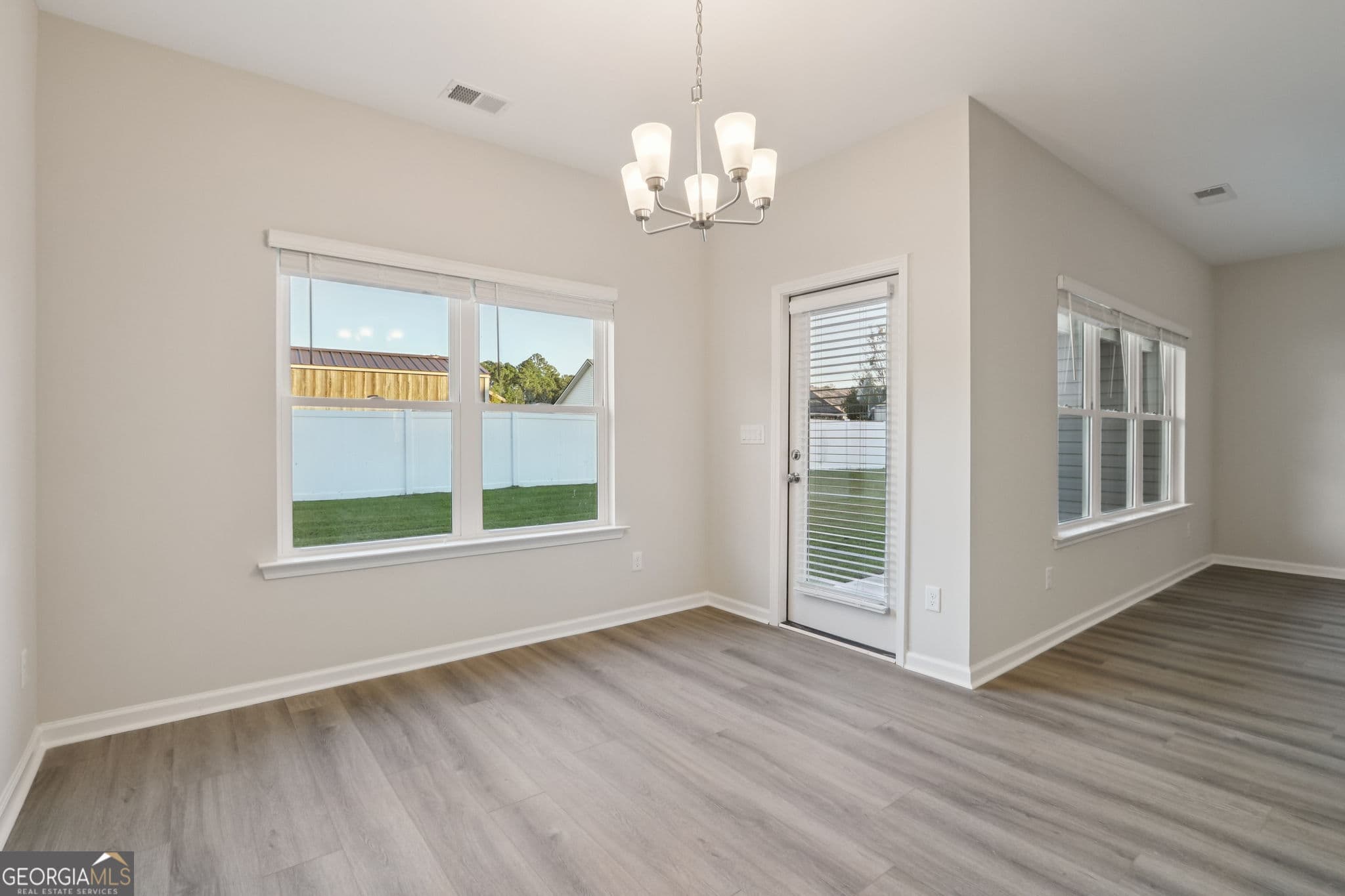4 bedroom, 3 bathroom, 2,029 sq ft single family residence for sale at 403 Anzio Drive, Statesboro, GA 30461 — photo 7