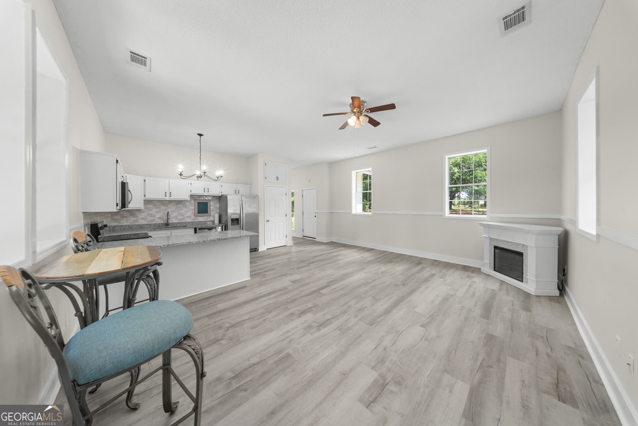 2 bedroom, 1 bathroom, 1,092 sq ft single family residence for sale at 130 Porter Road, Guyton, GA 31312 — photo 8