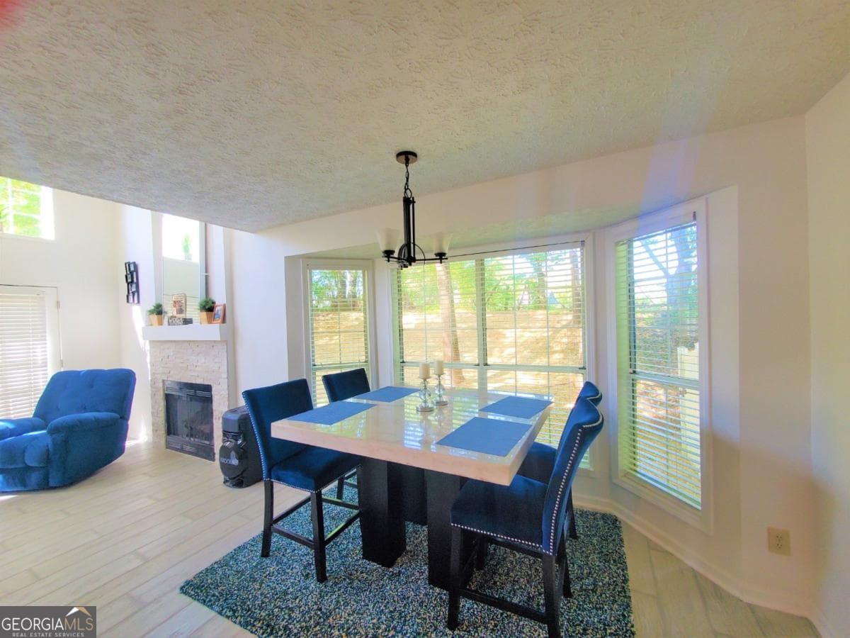 3 bedroom, 2.5 bathroom, 1,256 sq ft single family residence for sale at 2990 Barnwood Crossing, Duluth, GA 30097 — photo 8