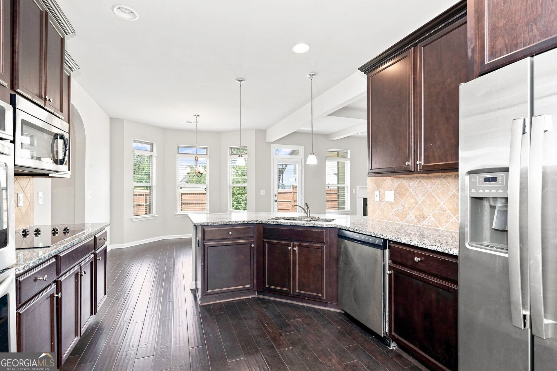 5 bedroom, 3 bathroom, 2,914 sq ft single family residence for sale at 556 Harmony Way, Locust Grove, GA 30248 — photo 6