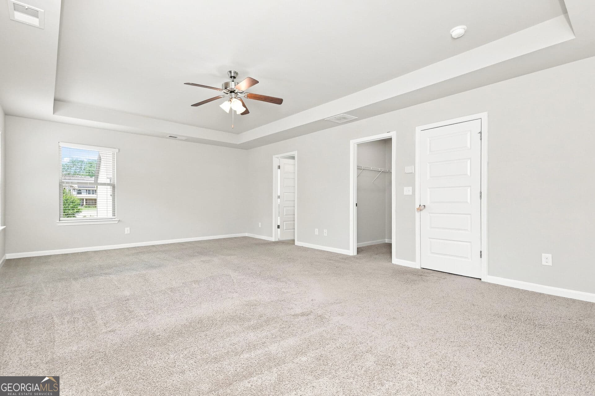 5 bedroom, 3 bathroom, 2,914 sq ft single family residence for sale at 556 Harmony Way, Locust Grove, GA 30248 — photo 10