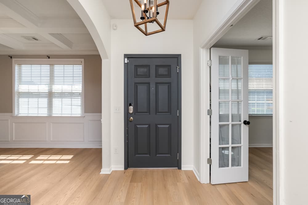 4 bedroom, 3 bathroom, 2,663 sq ft single family residence for sale at 316 Flowing Meadows Drive, Kathleen, GA 31047 — photo 5