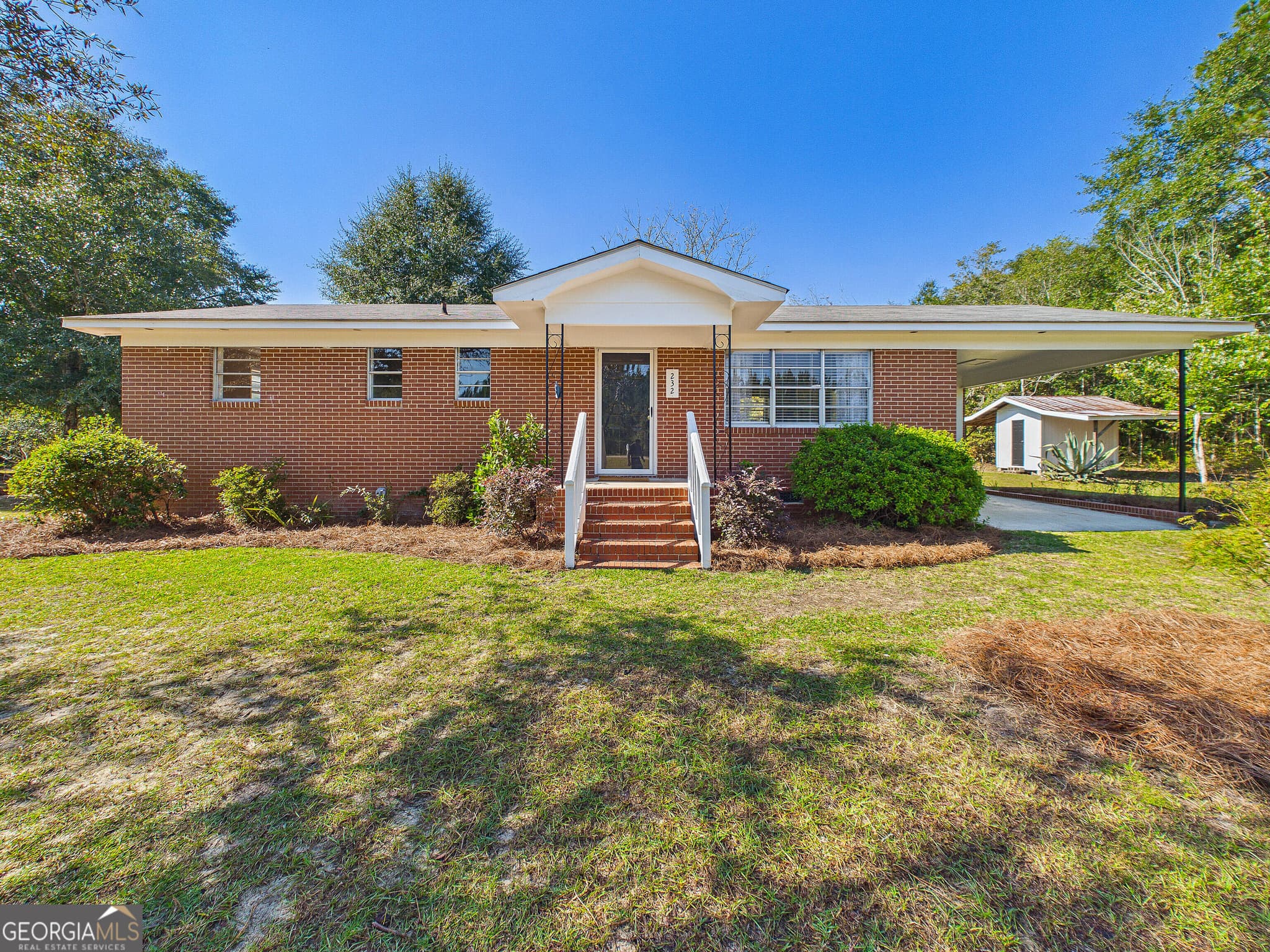 3 bedroom, 1.5 bathroom, 1,100 sq ft single family residence for sale at 232 Lovely Grove Church Road, Eastman, GA 31023