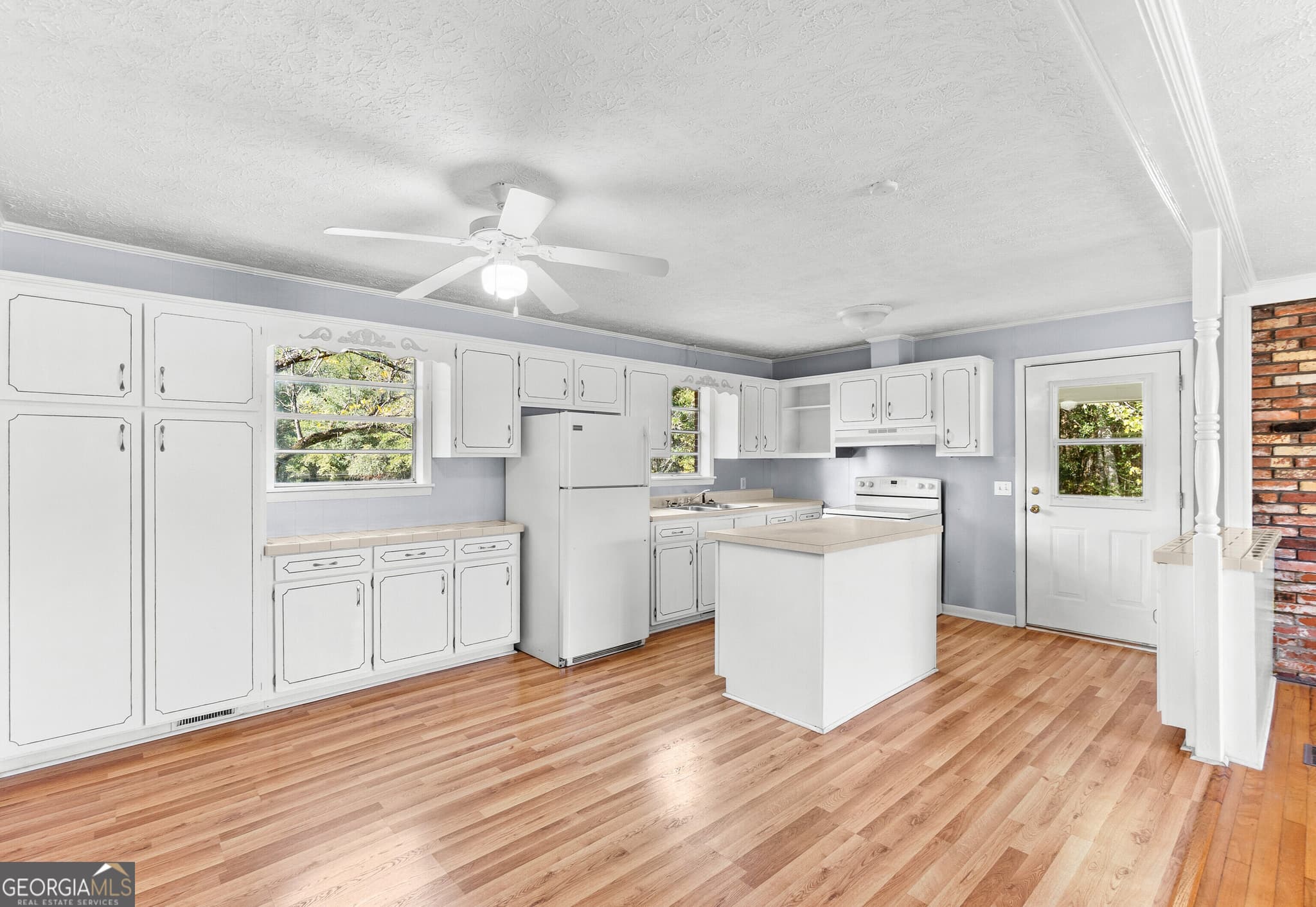 3 bedroom, 1.5 bathroom, 1,100 sq ft single family residence for sale at 232 Lovely Grove Church Road, Eastman, GA 31023 — photo 5