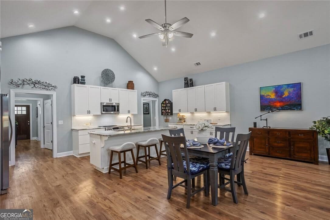 4 bedroom, 3.5 bathroom, 3,115 sq ft single family residence for sale at 315 Polly Branch Drive, Rincon, GA 31326 — photo 4