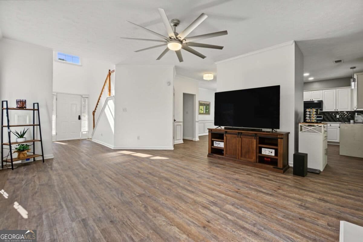 4 bedroom, 2.5 bathroom, 2,066 sq ft single family residence for sale at 1918 Ascot Terrace, Acworth, GA 30102 — photo 9