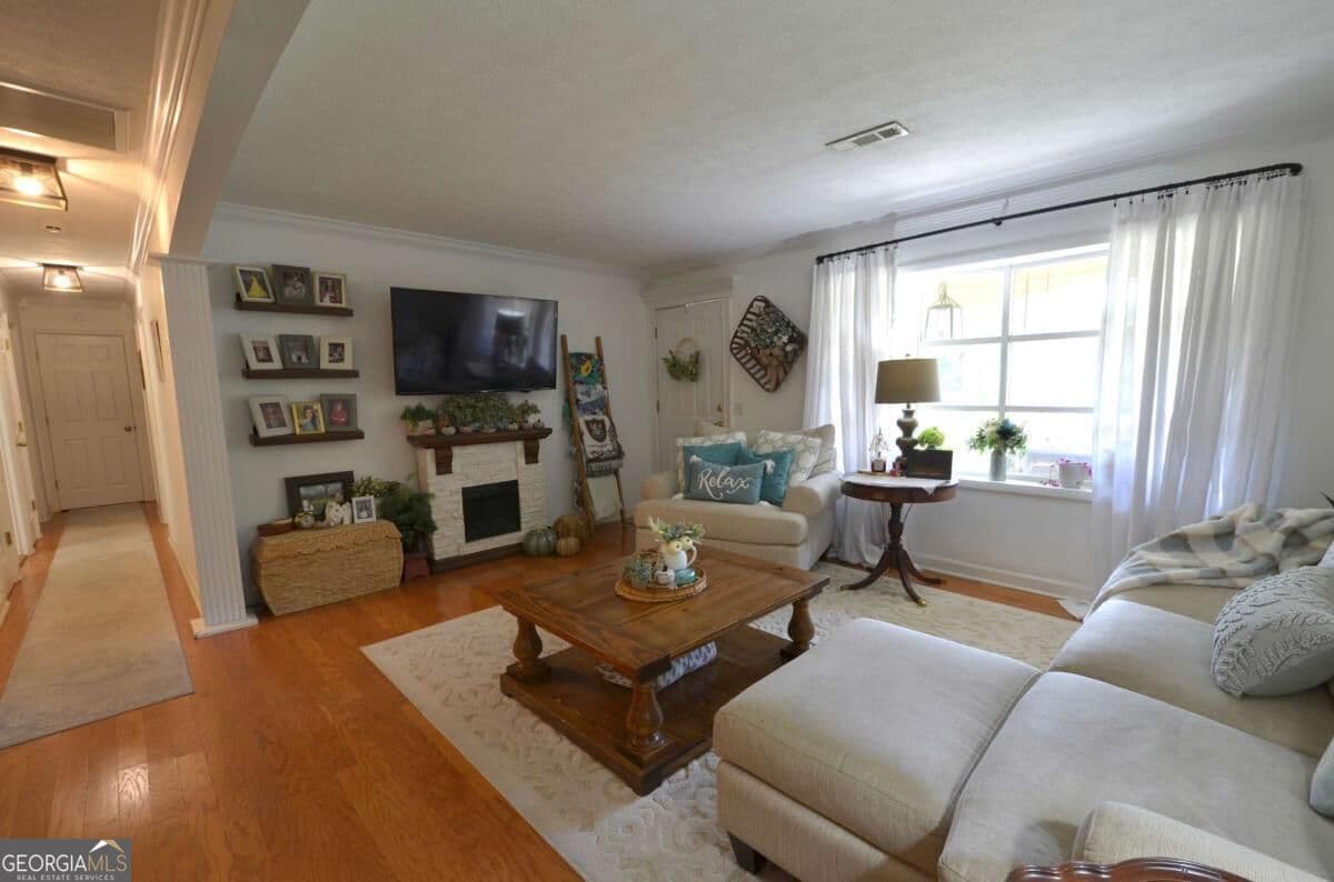3 bedroom, 2 bathroom, 1,524 sq ft single family residence under contract at 1222 5th Avenue, Eastman, GA 31023 — photo 7