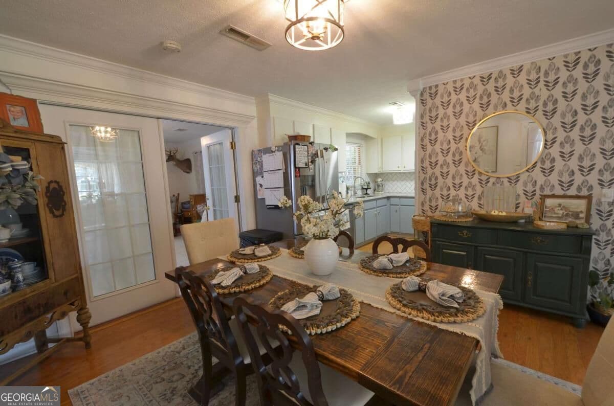 3 bedroom, 2 bathroom, 1,524 sq ft single family residence under contract at 1222 5th Avenue, Eastman, GA 31023 — photo 9
