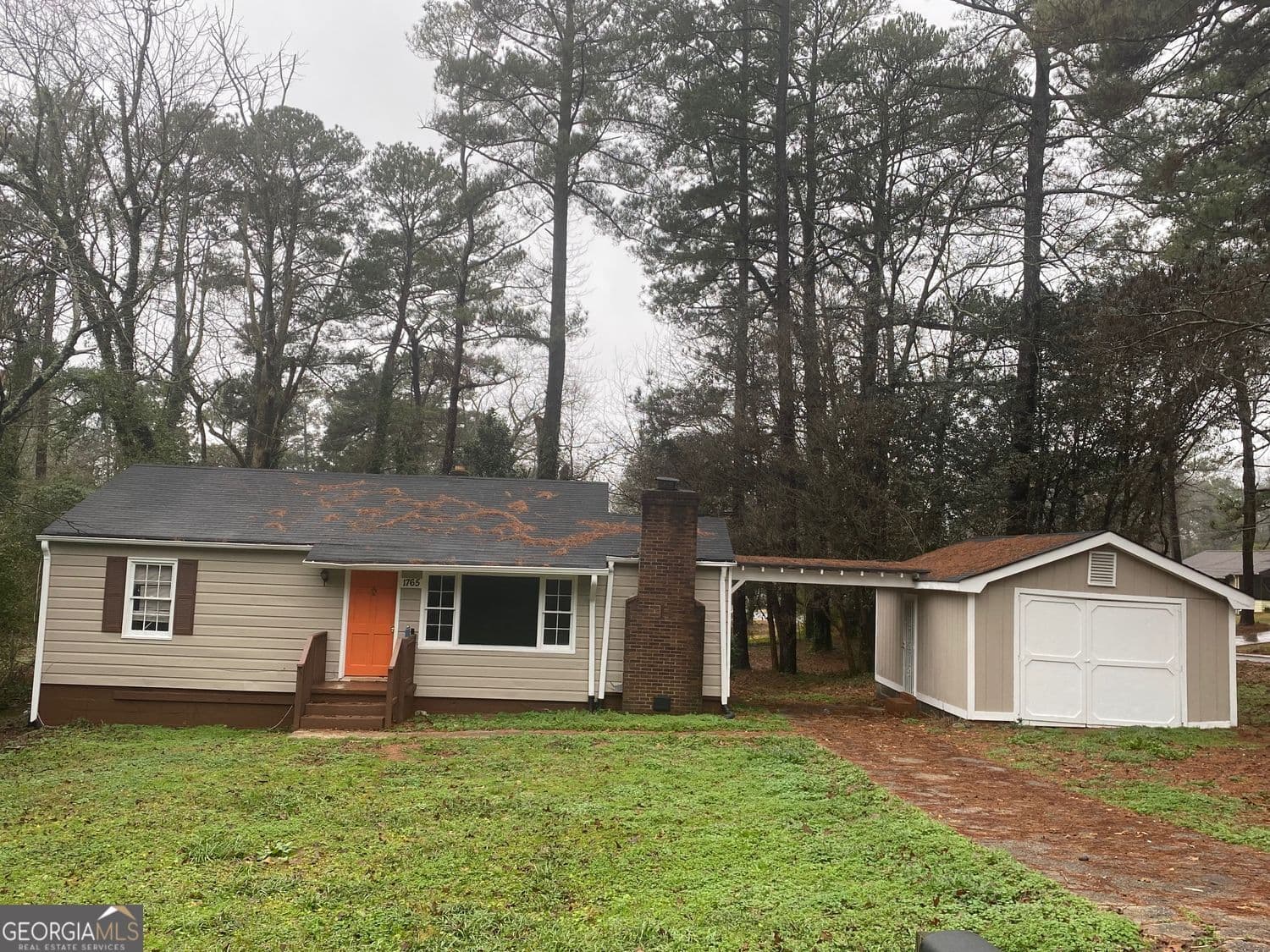 3 bedroom, 1 bathroom, 1,040 sq ft single family residence for sale at 1765 Elaine Drive, Decatur, GA 30035 — photo 1 of 8