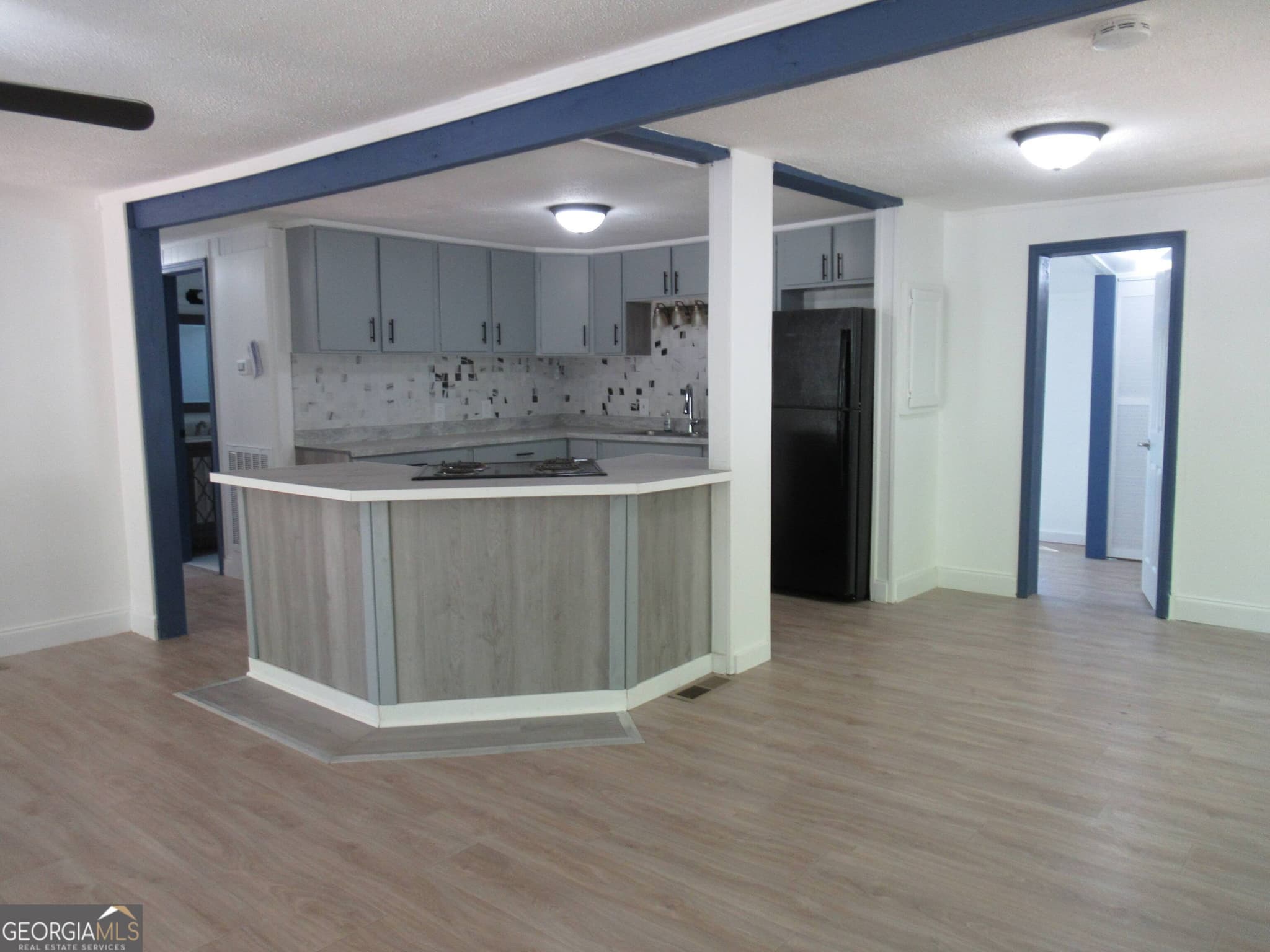 4 bedroom, 2 bathroom, 1,200 sq ft manufactured home,single family residence for rent at 229 Fox Mountain Road, Dahlonega, GA 30533 for $1,600 a month — photo 6