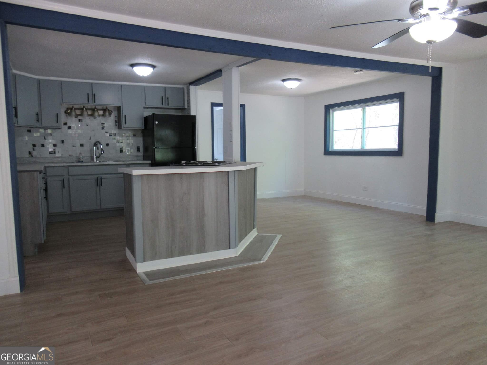4 bedroom, 2 bathroom, 1,200 sq ft manufactured home,single family residence for rent at 229 Fox Mountain Road, Dahlonega, GA 30533 for $1,600 a month — photo 4