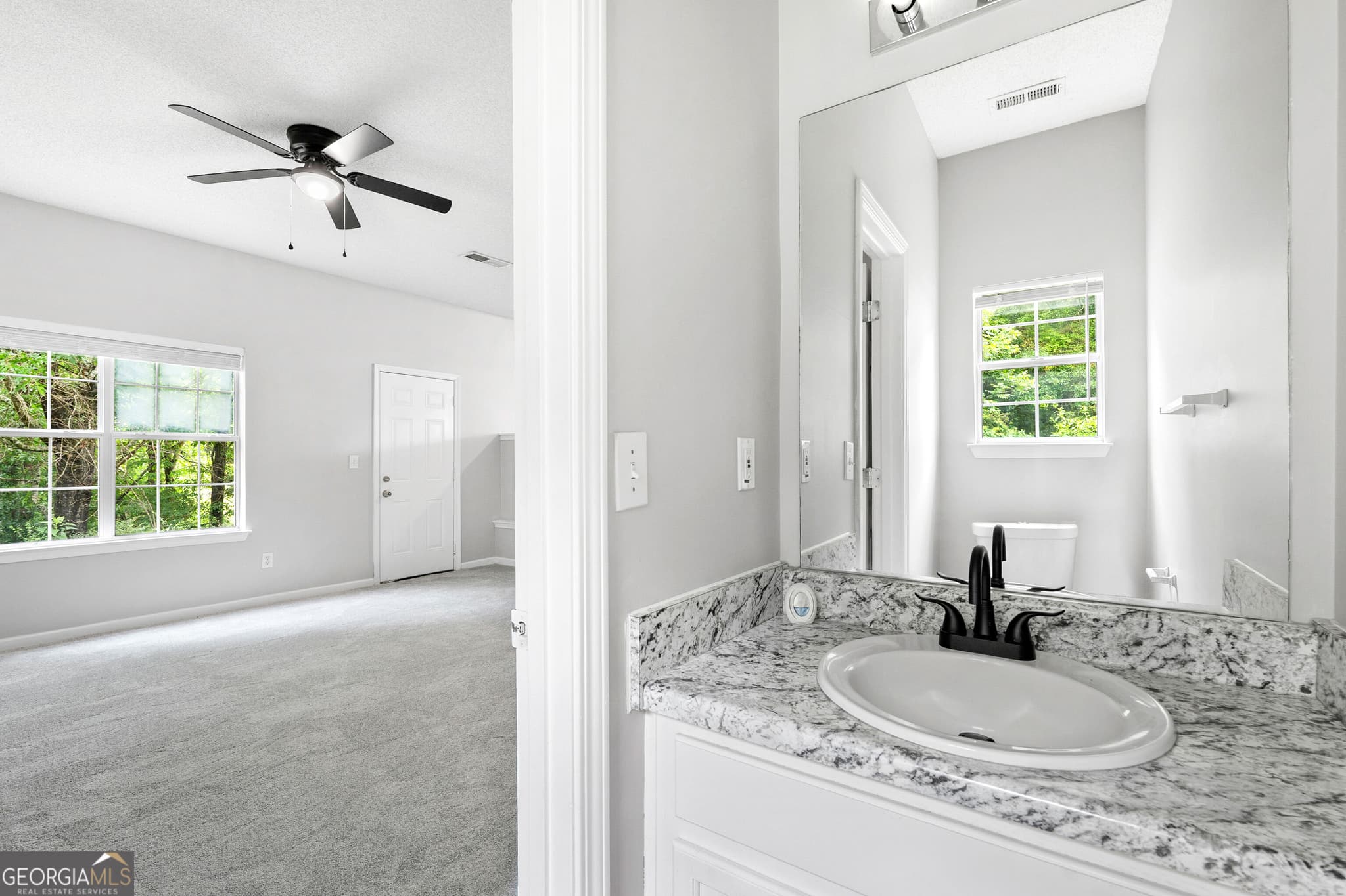 6 bedroom, 2.5 bathroom, 1,684 sq ft single family residence for sale at 3129 Stonebridge Creek Drive, Lithonia, GA 30058 — photo 10
