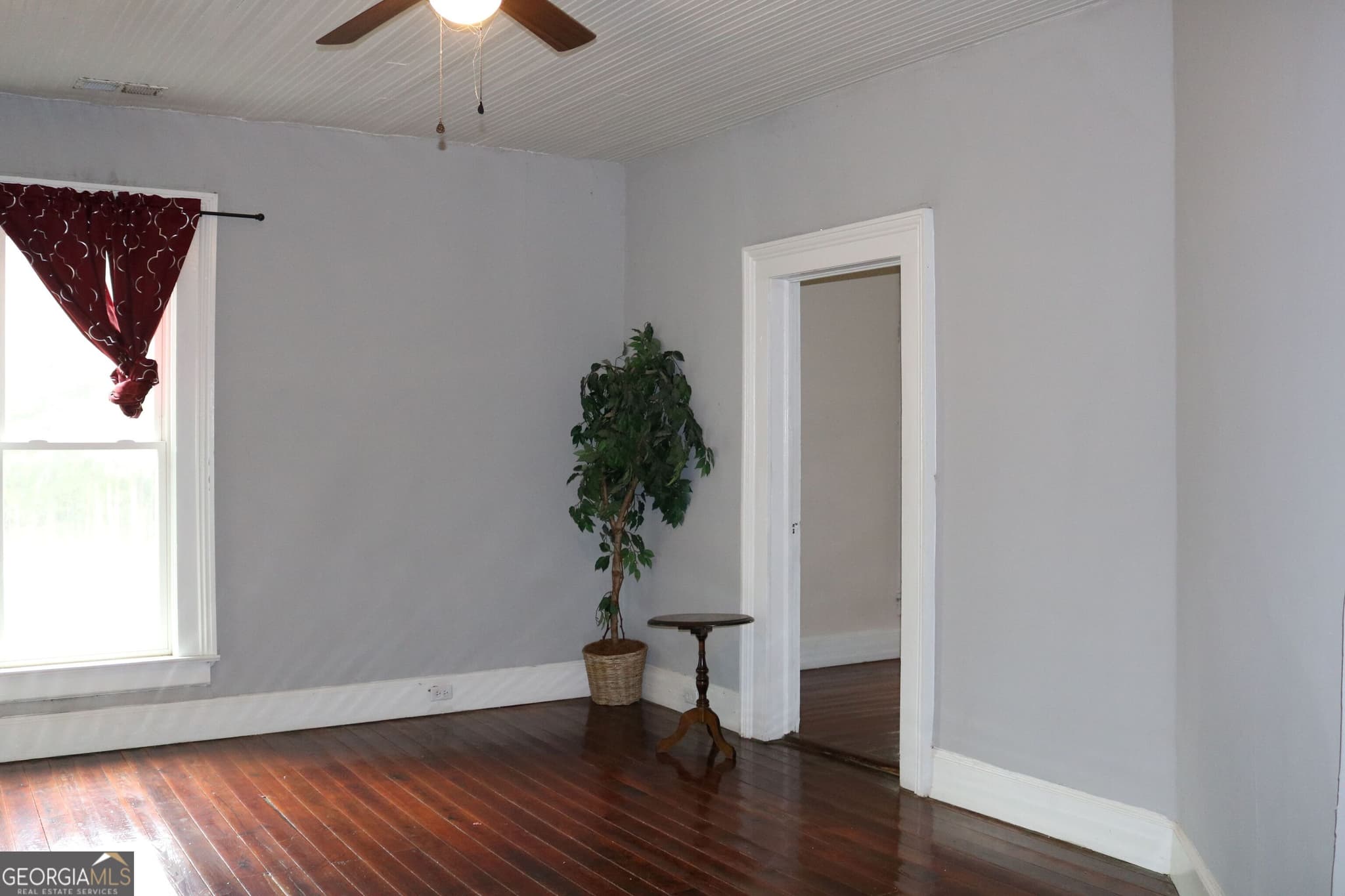 4 bedroom, 2 bathroom, 3,246 sq ft single family residence for sale at 88 Railroad Avenue, Carlton, GA 30627 — photo 2