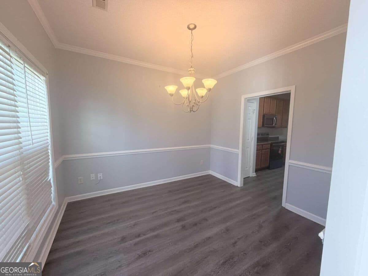 4 bedroom, 2.5 bathroom, 1,760 sq ft single family residence for rent at 1465 Amaryllis Way, Riverdale, GA 30296 for $2,100 a month — photo 4