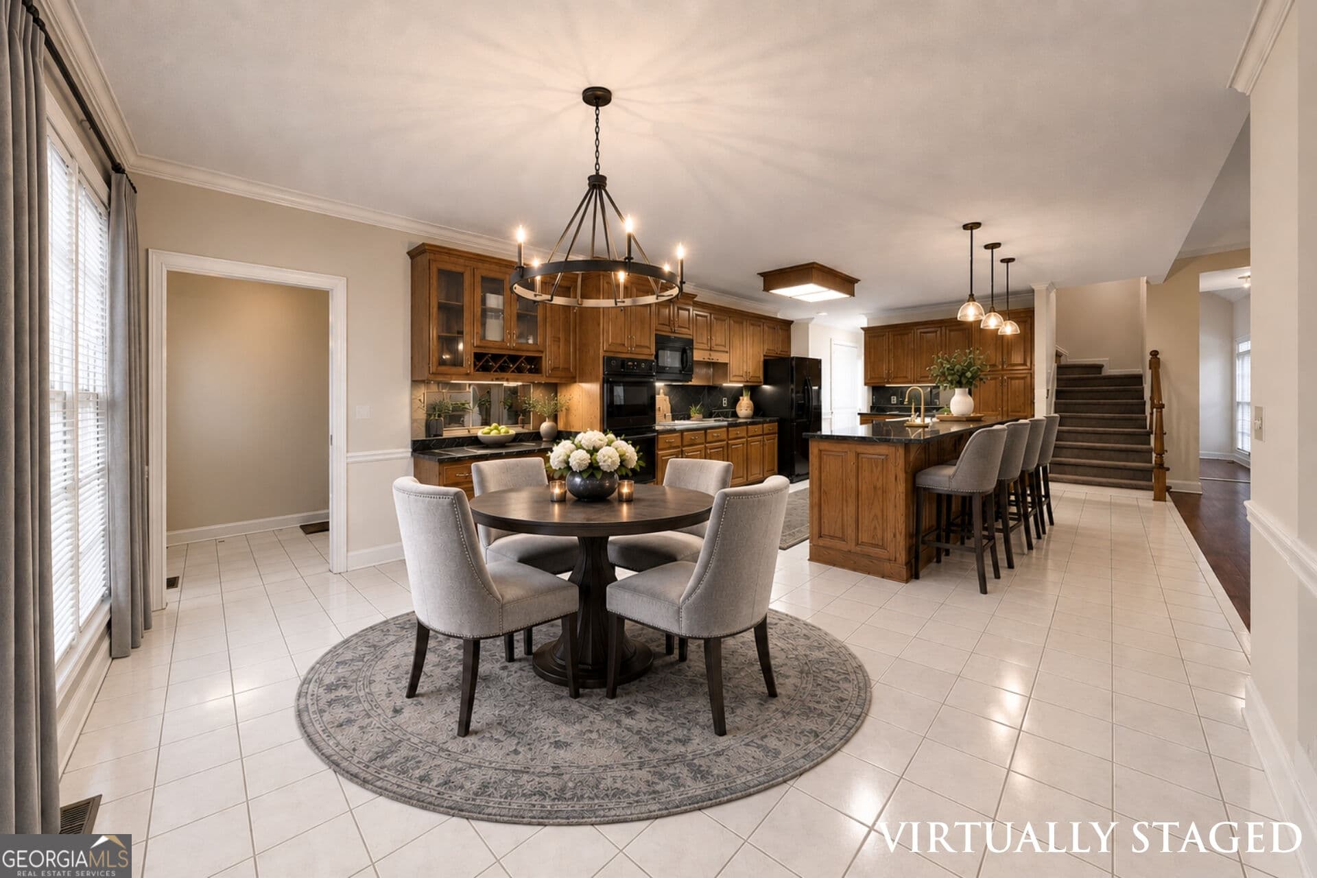 5 bedroom, 3.5 bathroom, 4,781 sq ft single family residence for sale at 799 Oak Trail Drive, Marietta, GA 30062 — photo 3