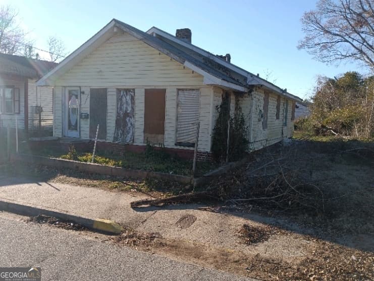 3 bedroom, 1 bathroom, 1,225 sq ft single family residence sold at 1305 10th Street, Augusta, GA 30901