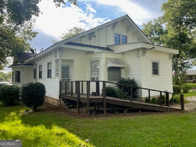 3 bedroom, 2 bathroom, 2,460 sq ft single family residence for sale at 503 North Church Street, Thomaston, GA 30286 — photo 4
