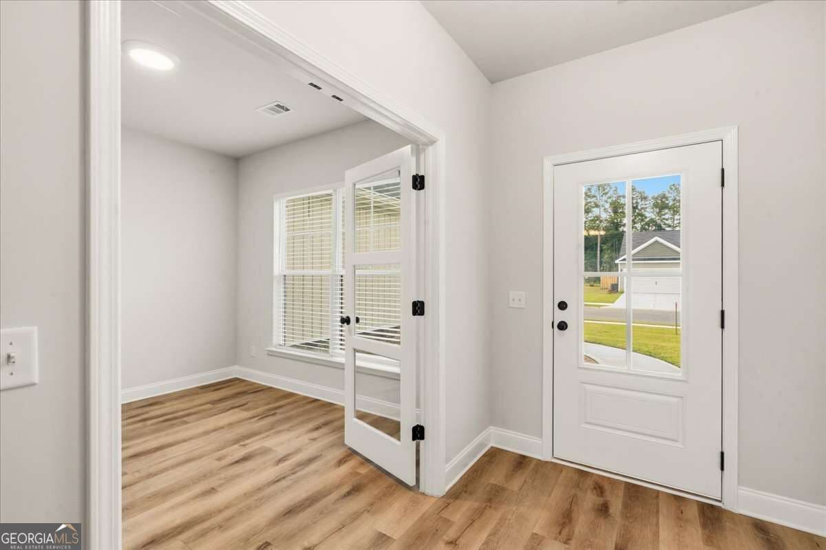 4 bedroom, 2 bathroom, 1,909 sq ft single family residence for sale at 298 Timberlake Drive, Guyton, GA 31312 — photo 6
