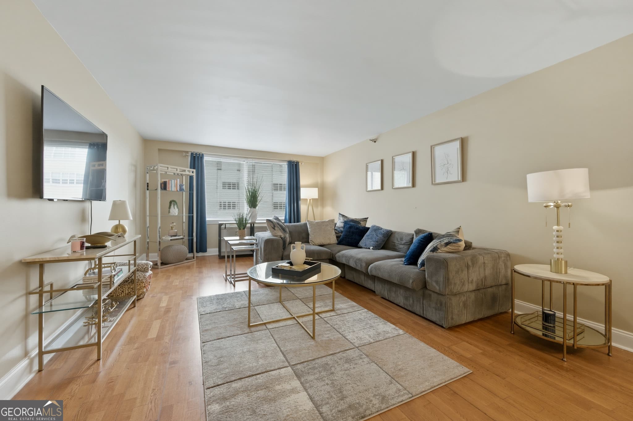 1 bedroom, 1 bathroom, 837 sq ft condominium for sale at 2479 Peachtree Road APT 503, Atlanta, GA 30305 — photo 3
