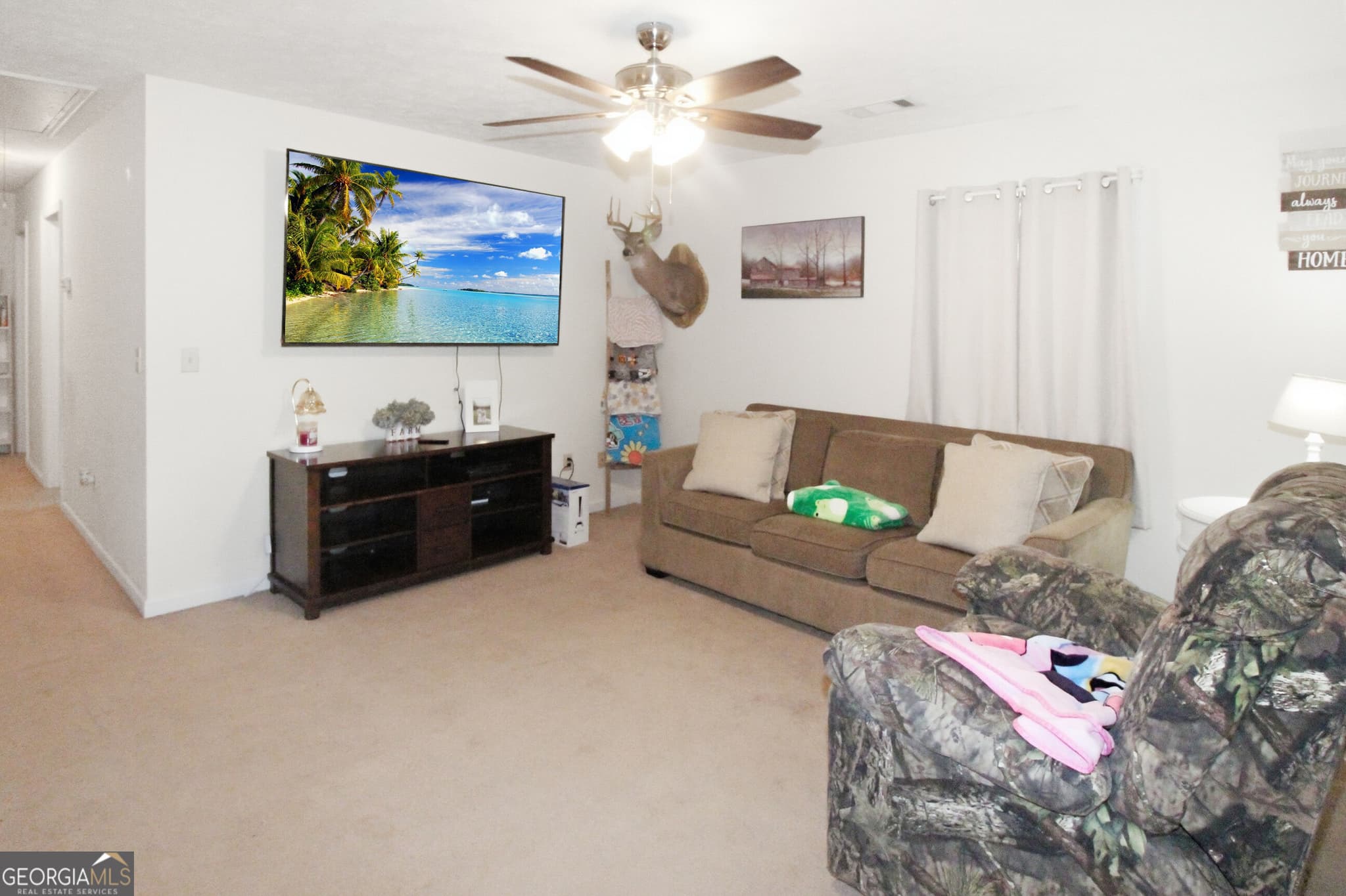 3 bedroom, 2 bathroom, 1,120 sq ft single family residence for sale at 213 Hilltop Drive, Waverly Hall, GA 31831 — photo 3