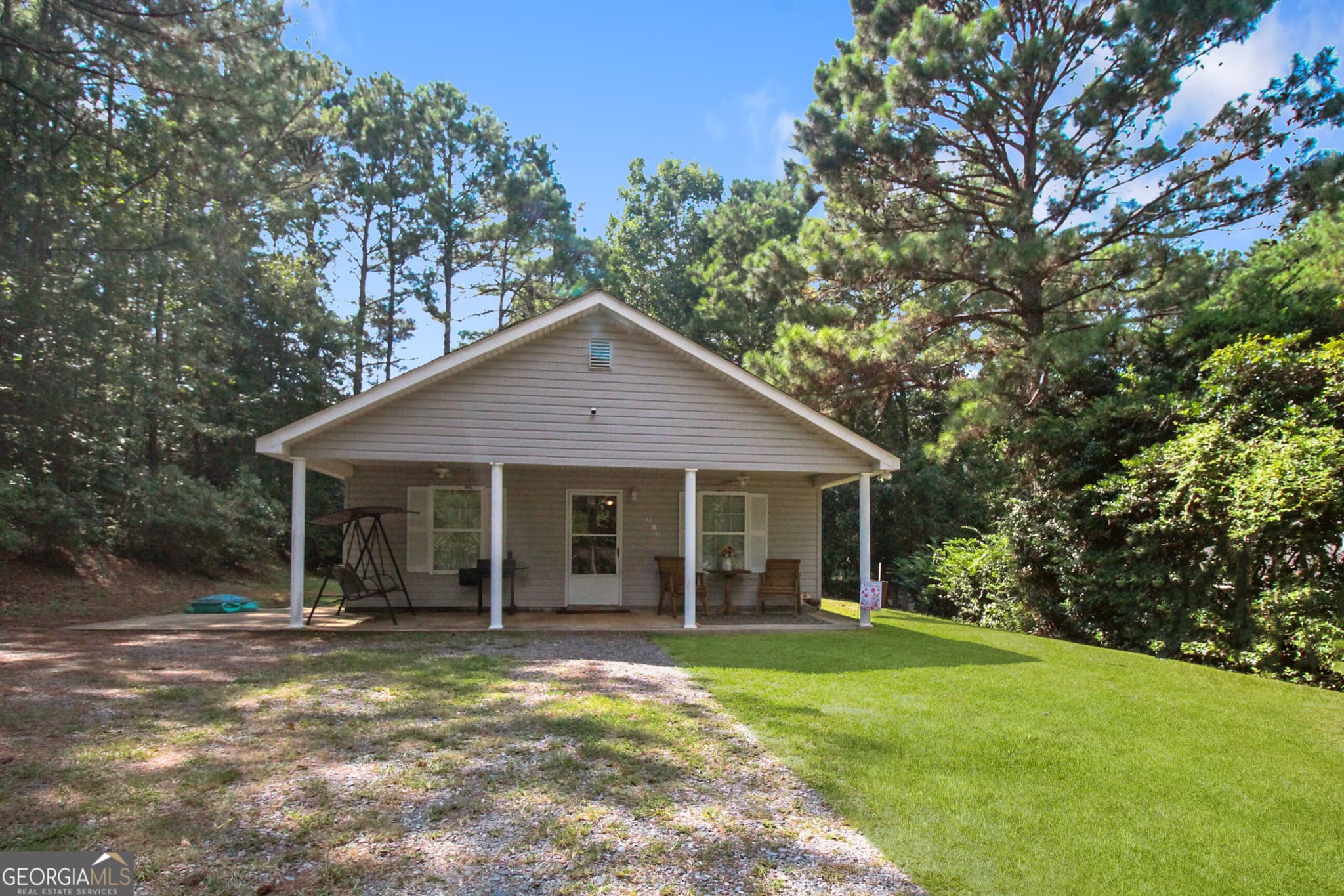 3 bedroom, 2 bathroom, 1,120 sq ft single family residence for sale at 213 Hilltop Drive, Waverly Hall, GA 31831