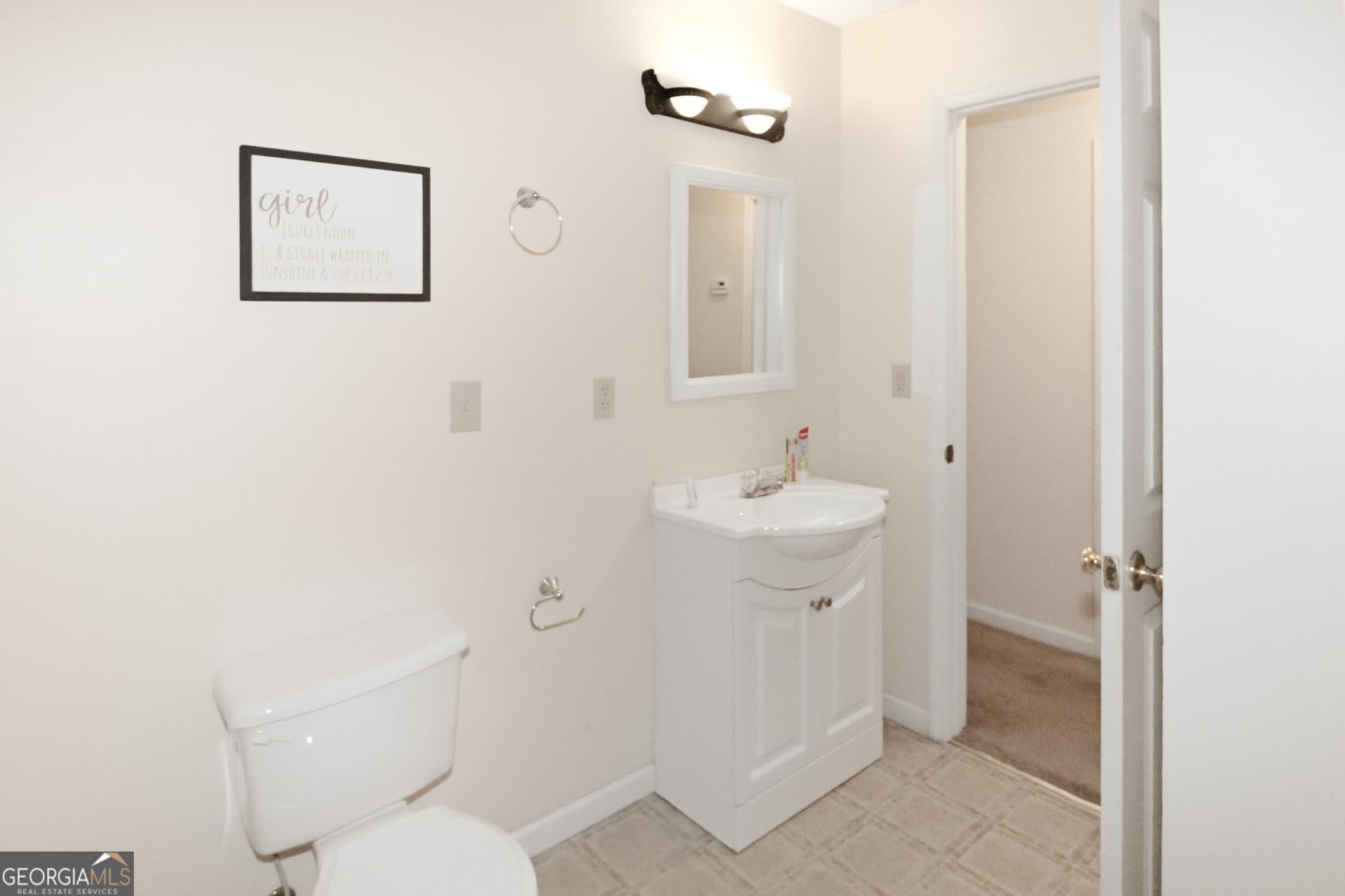 3 bedroom, 2 bathroom, 1,120 sq ft single family residence for sale at 213 Hilltop Drive, Waverly Hall, GA 31831 — photo 9