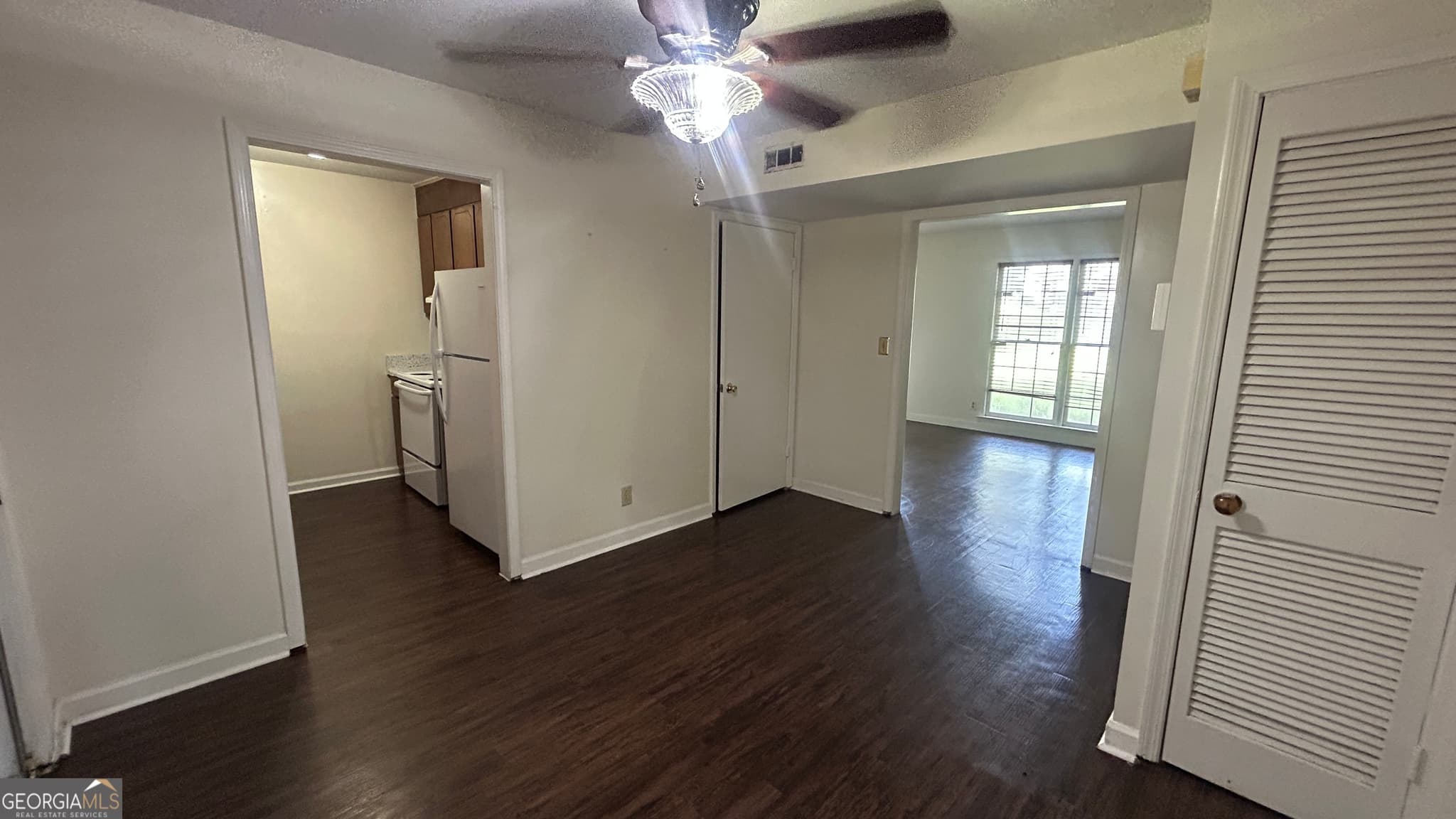 2 bedroom, 1.5 bathroom, 1,040 sq ft townhouse for sale at 5081 Nisbet Drive, Macon, GA 31206 — photo 5