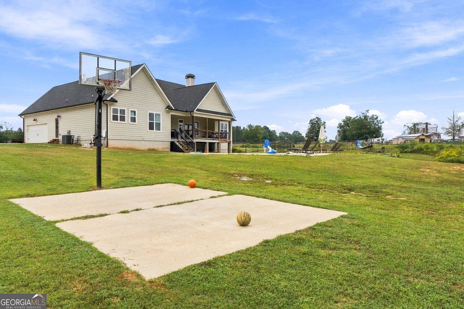 4 bedroom, 2.5 bathroom, 2,377 sq ft single family residence for sale at 233 Brent Road, Barnesville, GA 30204 — photo 10