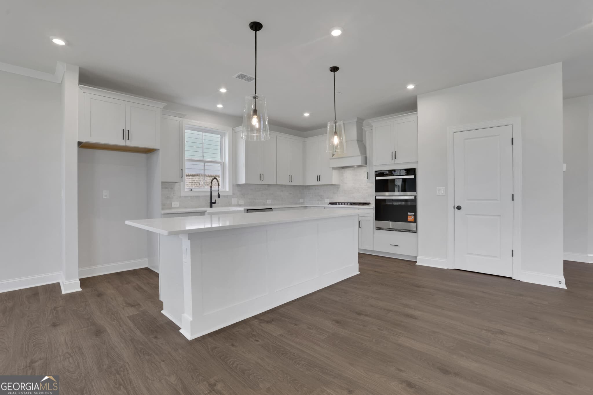 3 bedroom, 2.5 bathroom, 2,432 sq ft single family residence for sale at 125 Kindred Lane, Marietta, GA 30066 — photo 10