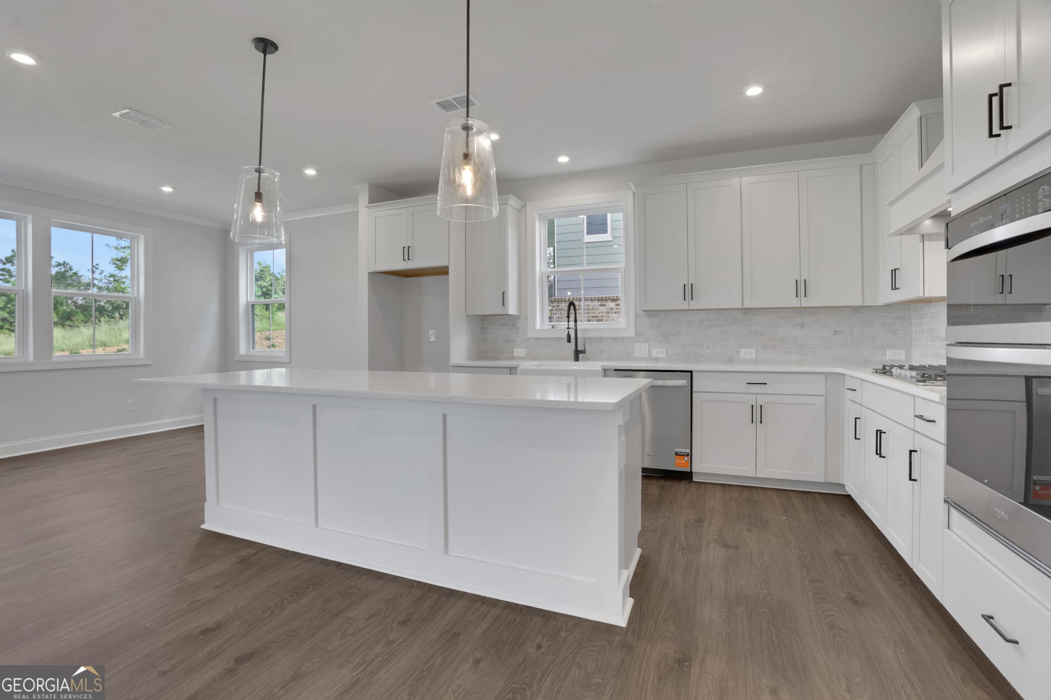 3 bedroom, 2.5 bathroom, 2,432 sq ft single family residence for sale at 125 Kindred Lane, Marietta, GA 30066 — photo 8