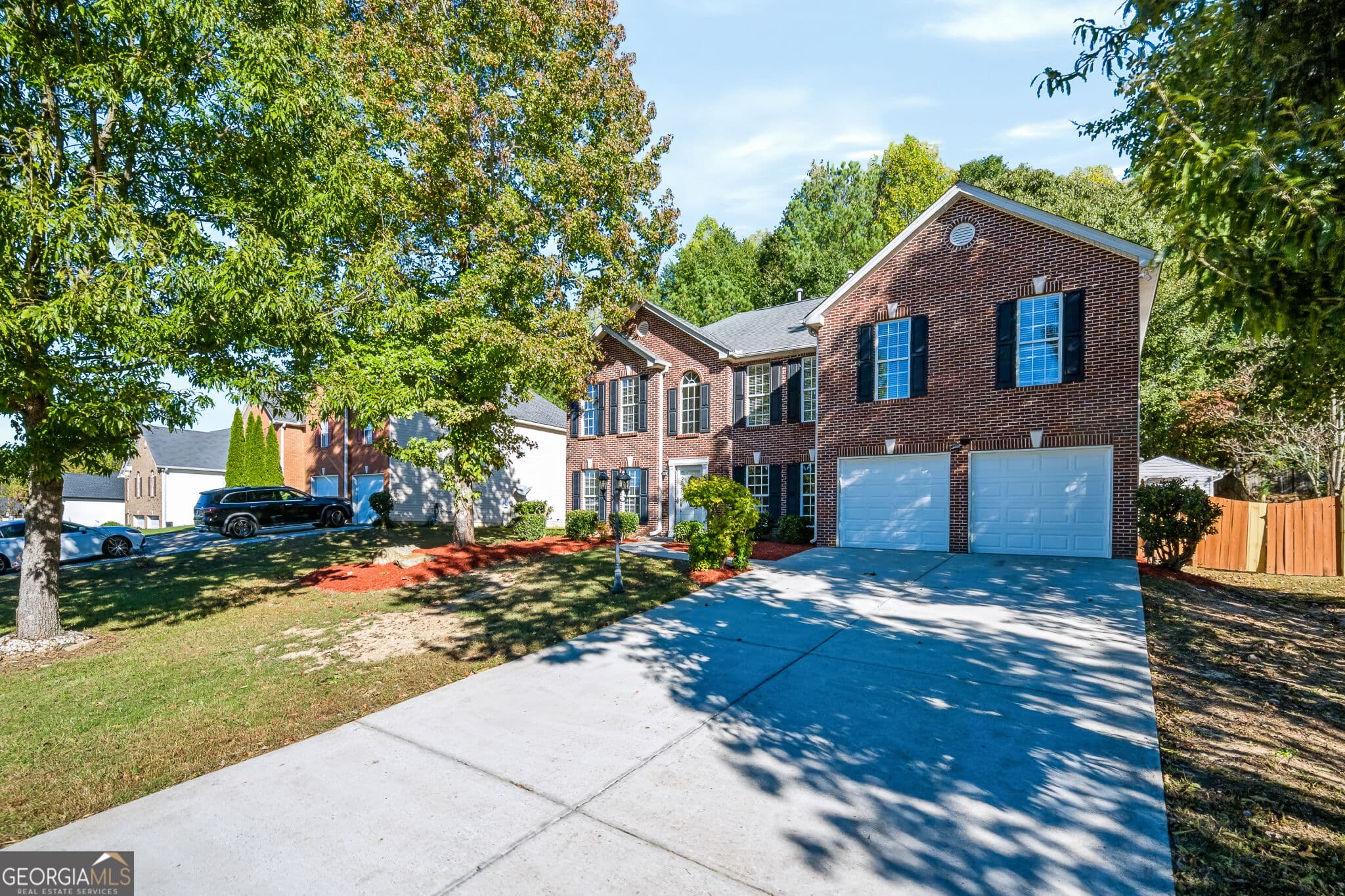 4 bedroom, 2.5 bathroom, 2,796 sq ft single family residence for sale at 680 Paper Creek Drive, Lawrenceville, GA 30046 — photo 2
