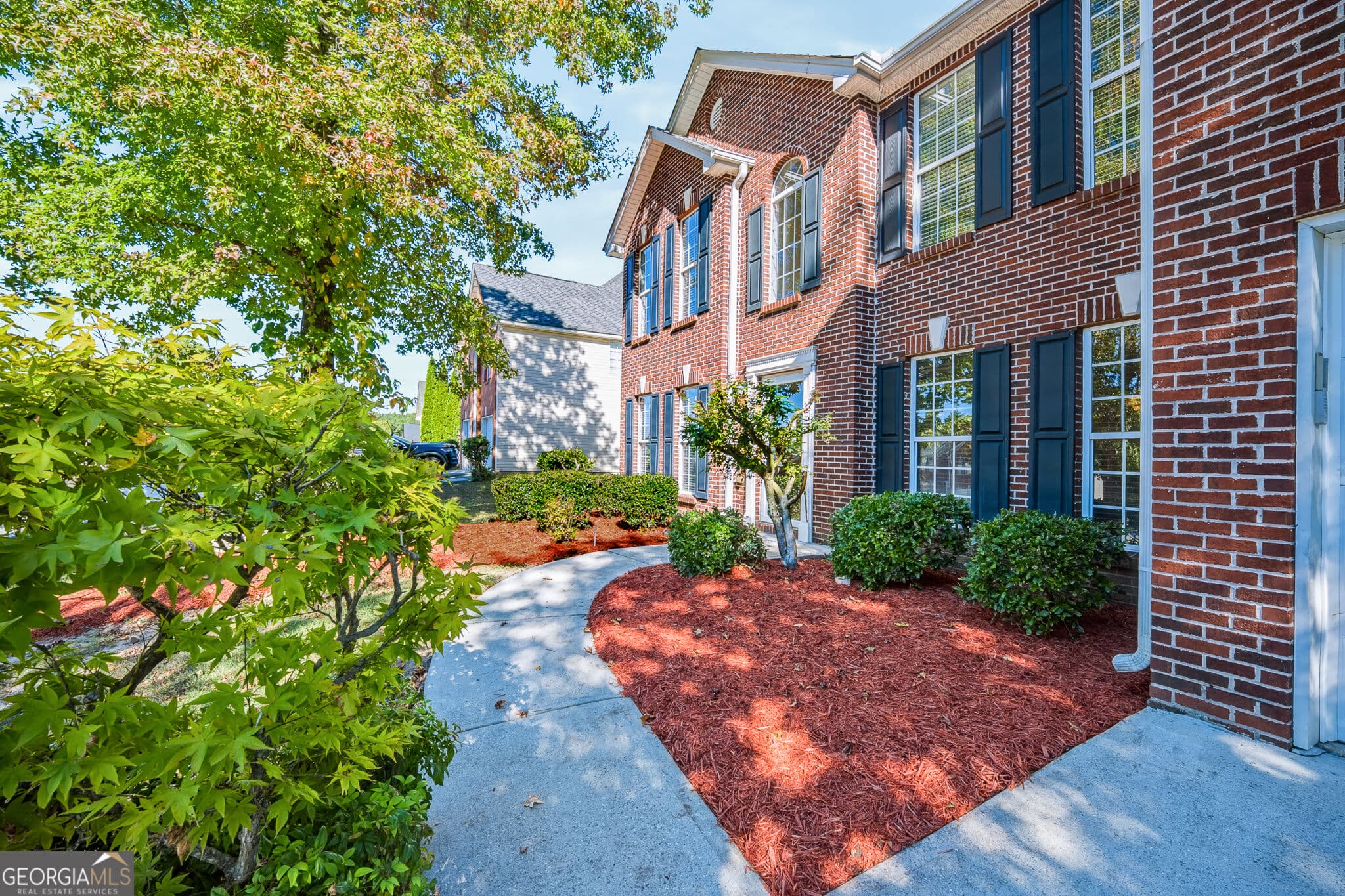 4 bedroom, 2.5 bathroom, 2,796 sq ft single family residence for sale at 680 Paper Creek Drive, Lawrenceville, GA 30046 — photo 4