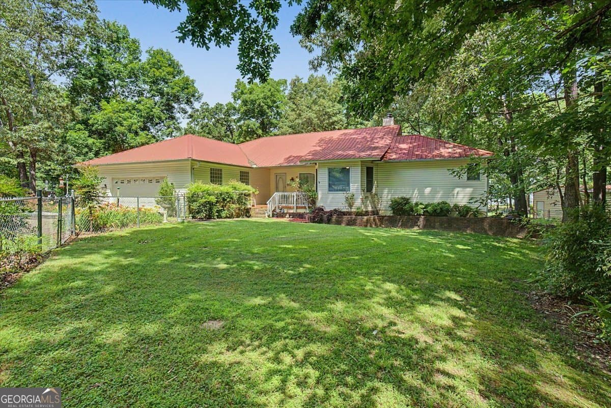 4 bedroom, 2.5 bathroom, 2,397 sq ft single family residence for sale at 1005 County Road 544, Centre, AL 35960 — photo 2