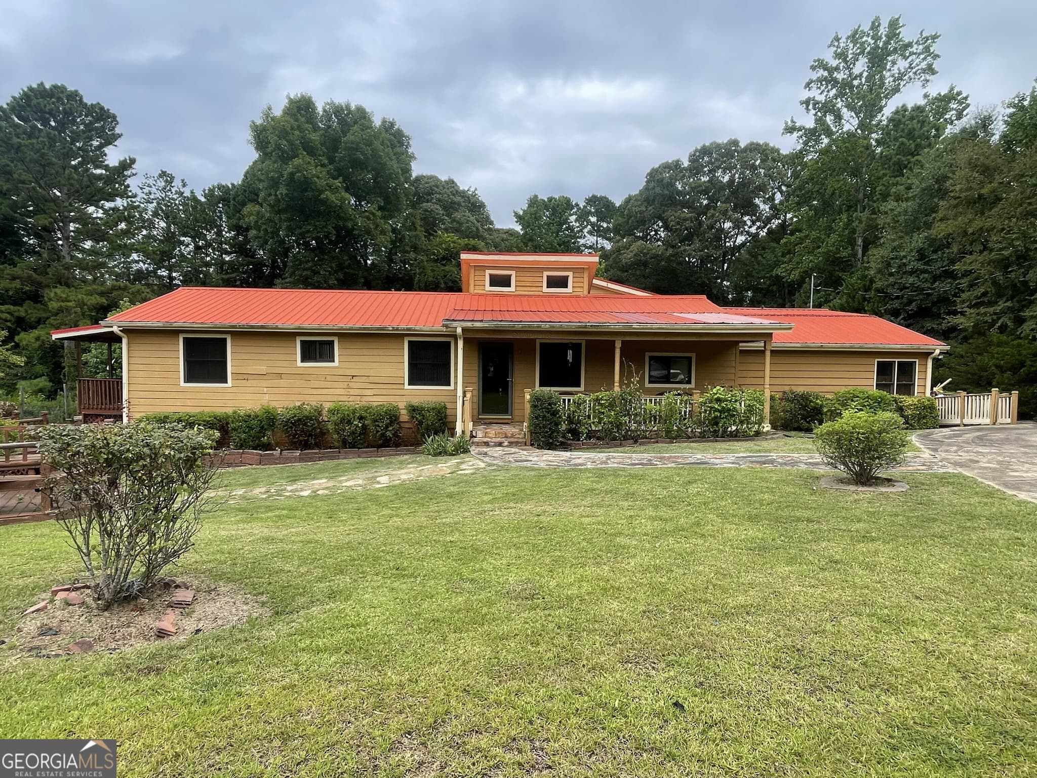 1 bedroom, 2 bathroom, 3,023 sq ft single family residence for sale at 356 Wares Cross Road, Lagrange, GA 30240