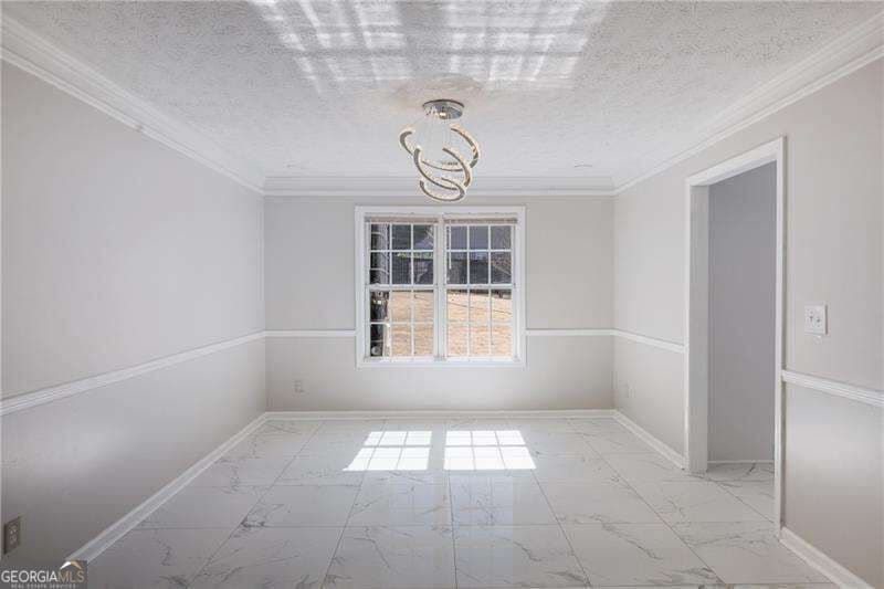 5 bedroom, 2.5 bathroom, 2,972 sq ft single family residence for sale at 3521 Kittery Drive, Snellville, GA 30039 — photo 6