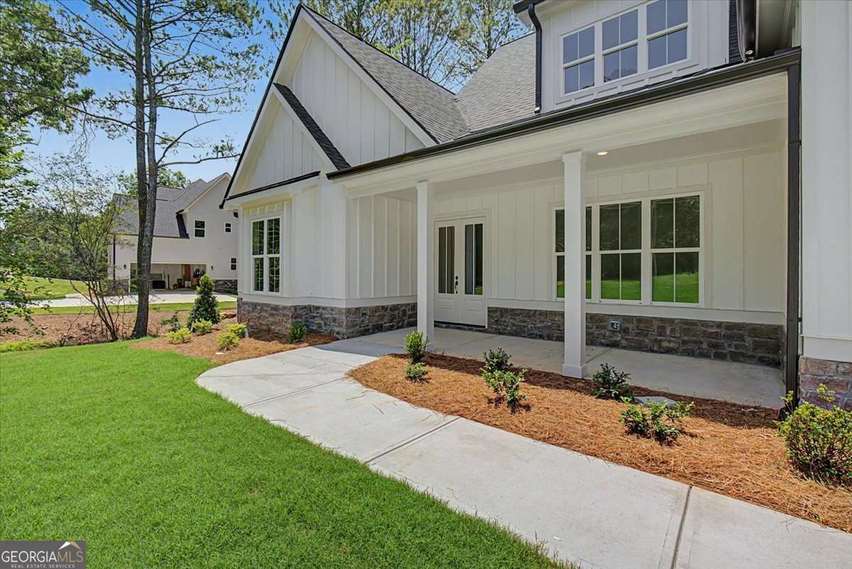5 bedroom, 3.5 bathroom, 2,570 sq ft single family residence for sale at 26 Rushden Way, Rome, GA 30161 — photo 5