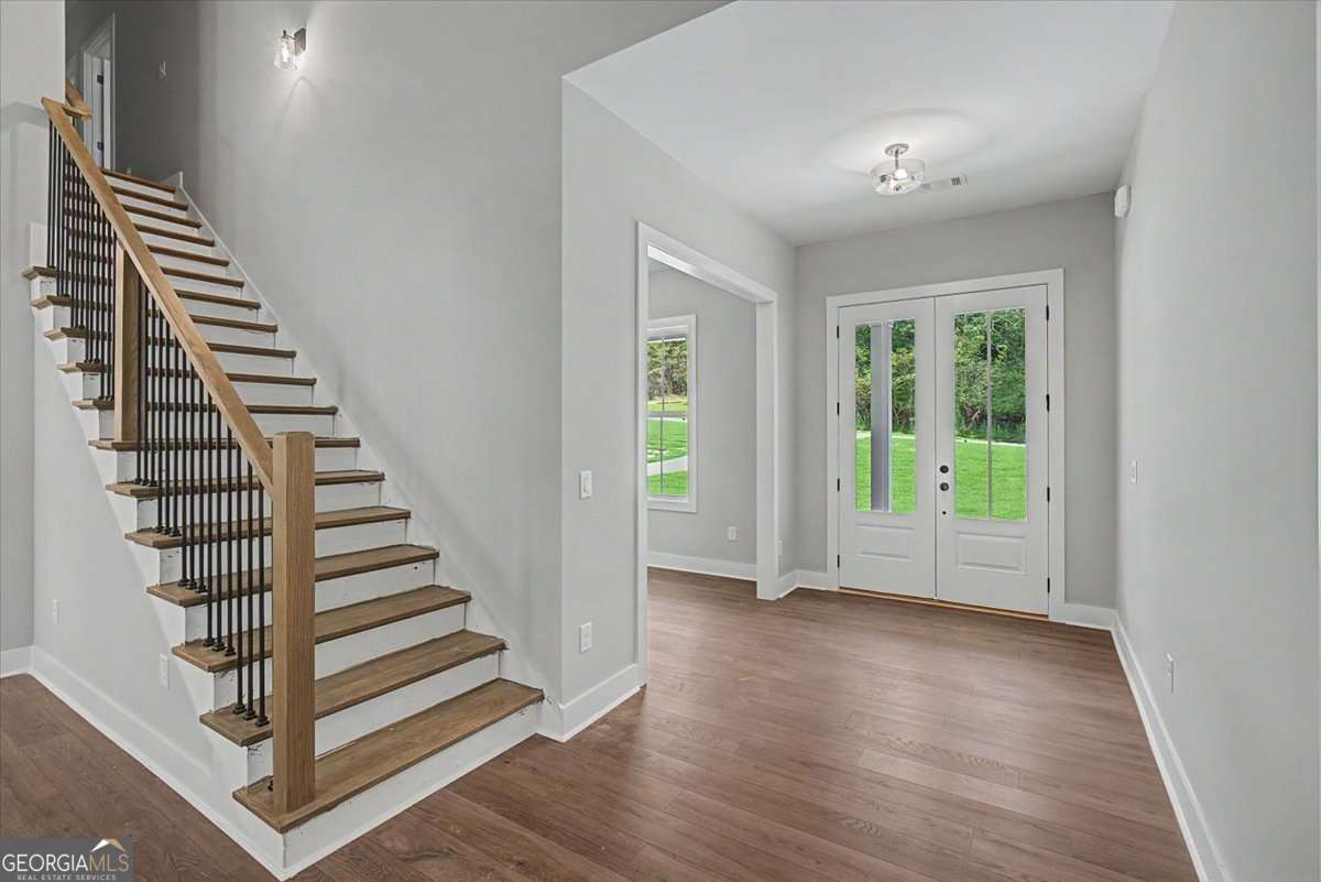 5 bedroom, 3.5 bathroom, 2,570 sq ft single family residence for sale at 26 Rushden Way, Rome, GA 30161 — photo 10