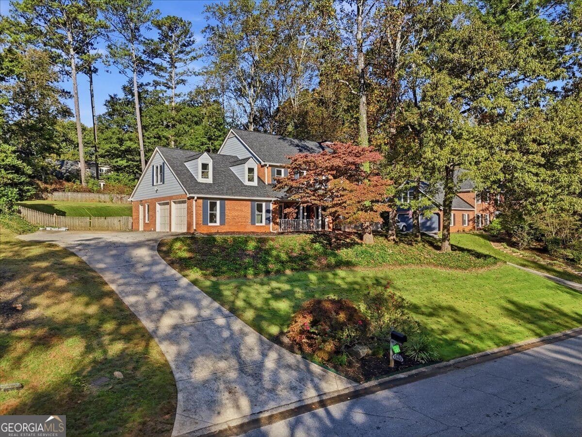 4 bedroom, 3 bathroom single family residence for sale at 3255 Sweet Buckeye Drive, Marietta, GA 30066 — photo 4