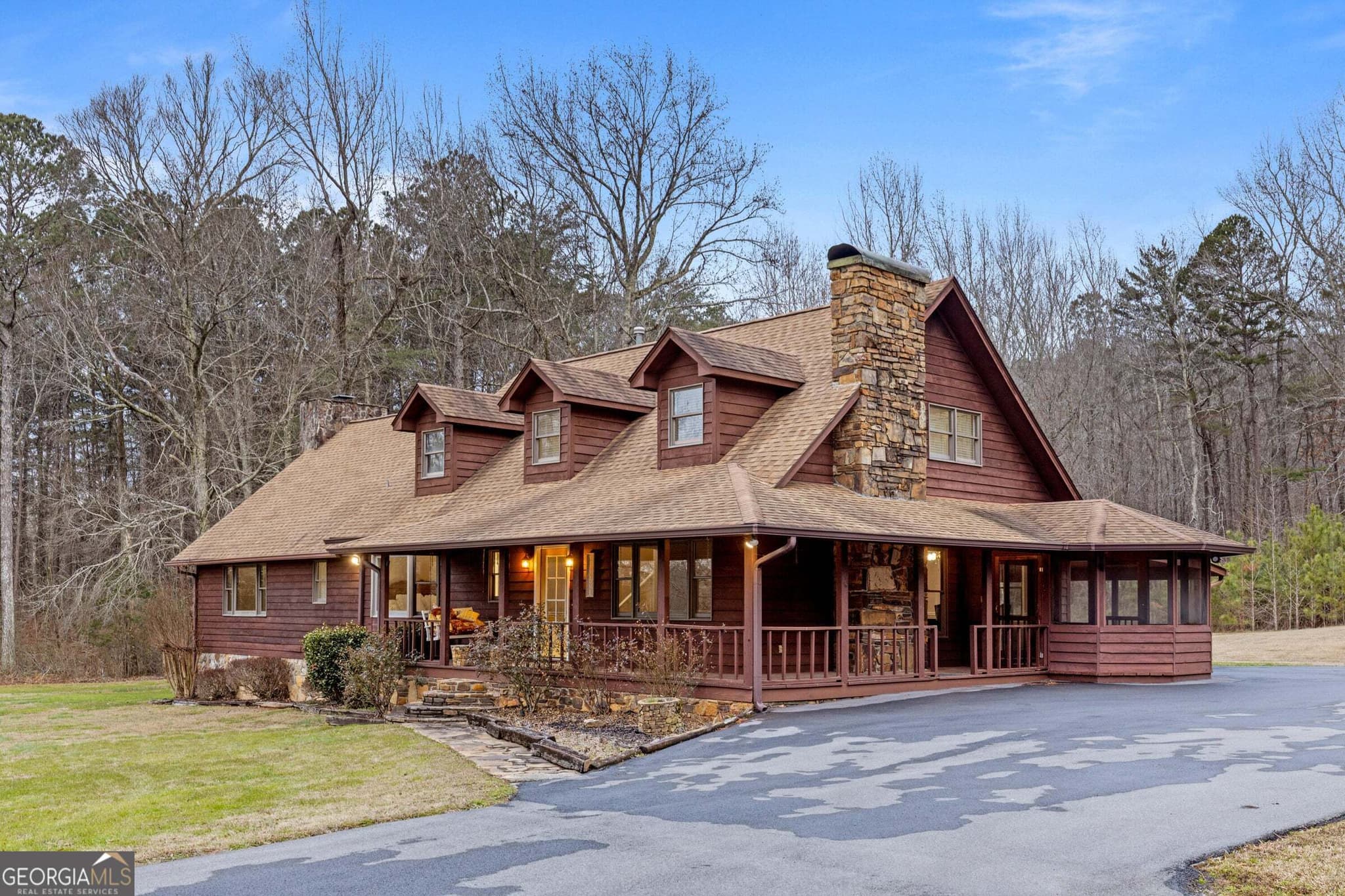 3 bedroom, 3 bathroom, 3,264 sq ft cabin,single family residence for sale at 446 Jamestown Road, Menlo, GA 30731 — photo 6